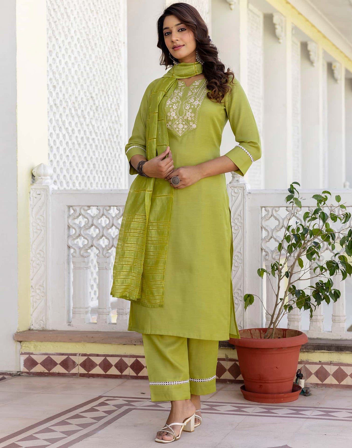 Silk Blend Embroidery Straight Kurta with Pant & Dupatta