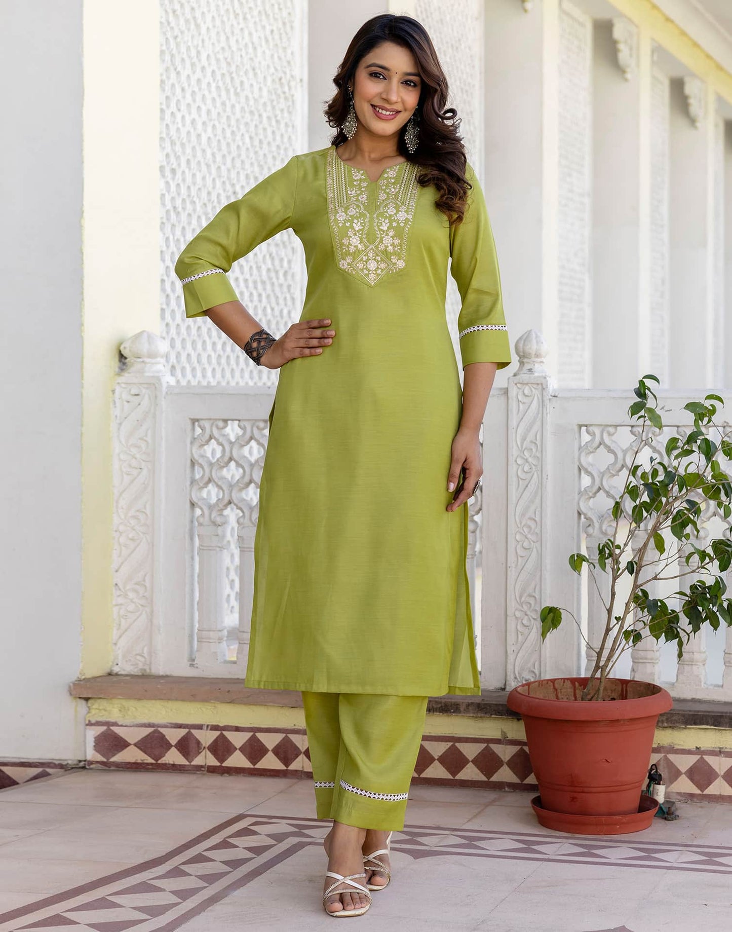 Silk Blend Embroidery Straight Kurta with Pant & Dupatta