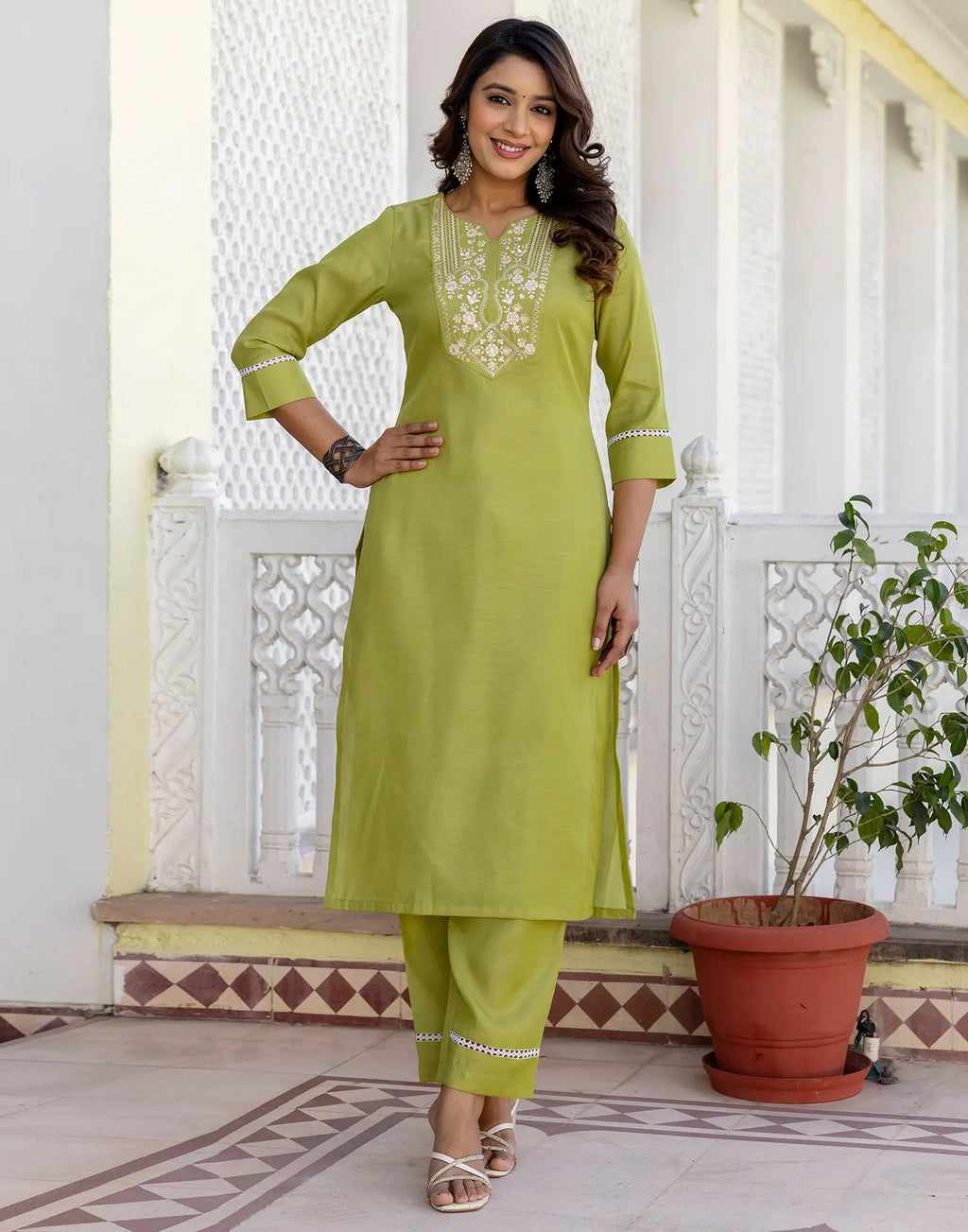 Viscose Rayon Embroidered Straight 3 Piece Kurta Set