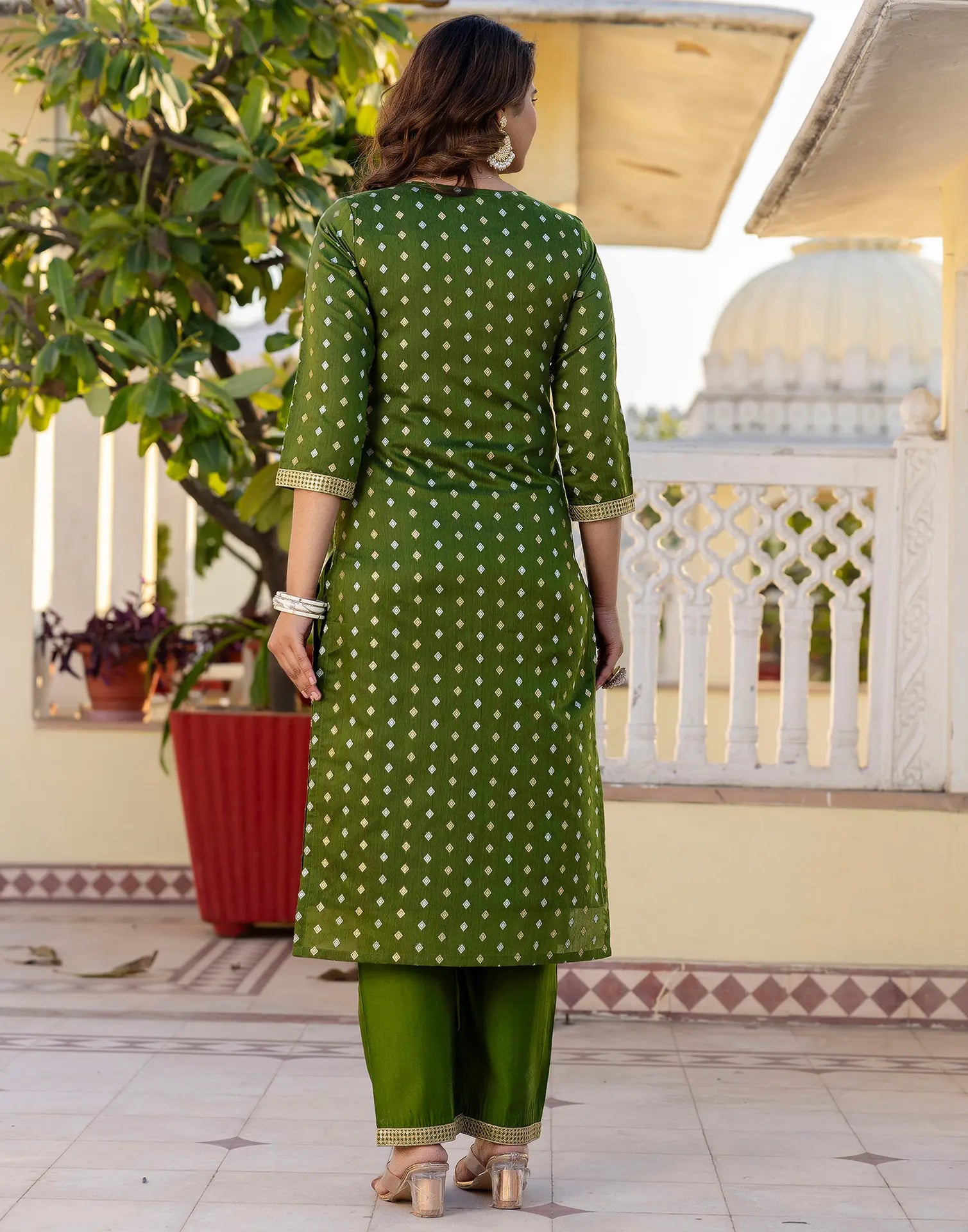 Chanderi Butti Embroidered Straight 3 Piece Kurta Set