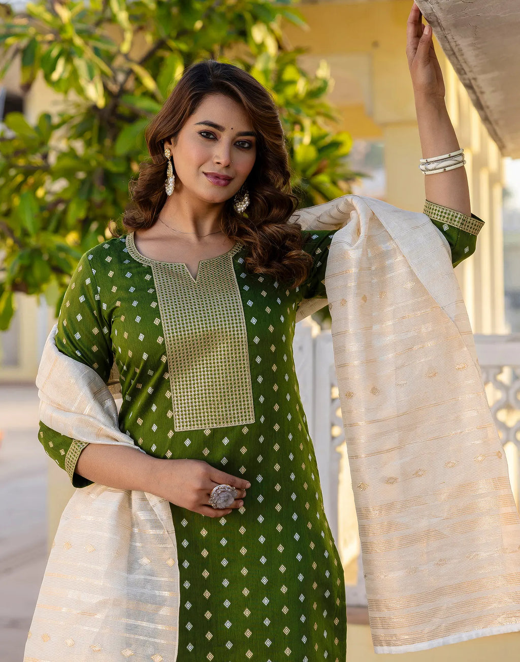 Chanderi Butti Embroidered Straight 3 Piece Kurta Set