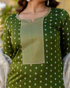 Chanderi Butti Embroidered Straight 3 Piece Kurta Set