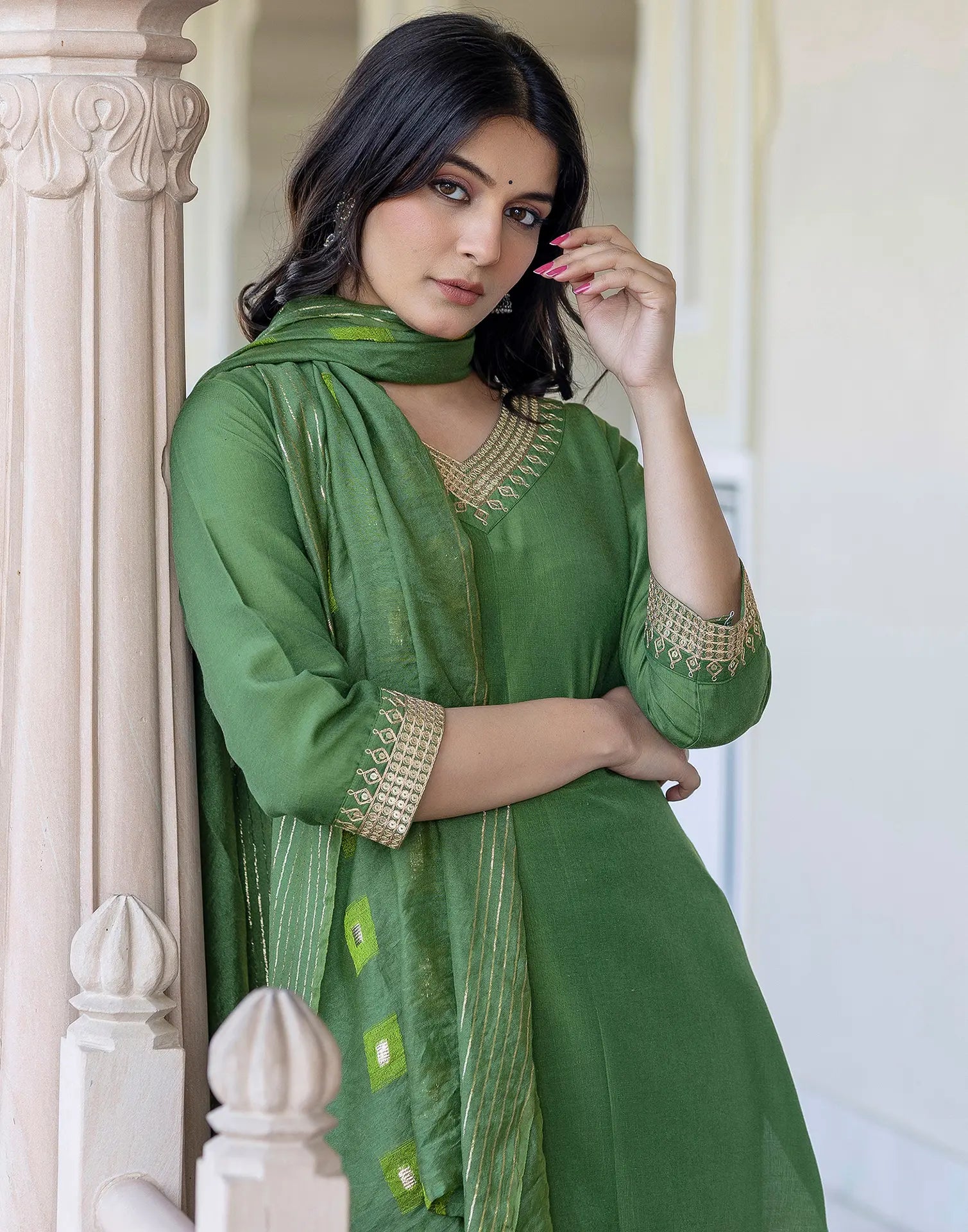 Poly Chinnon Embroidered Straight 3 Piece Kurta Set