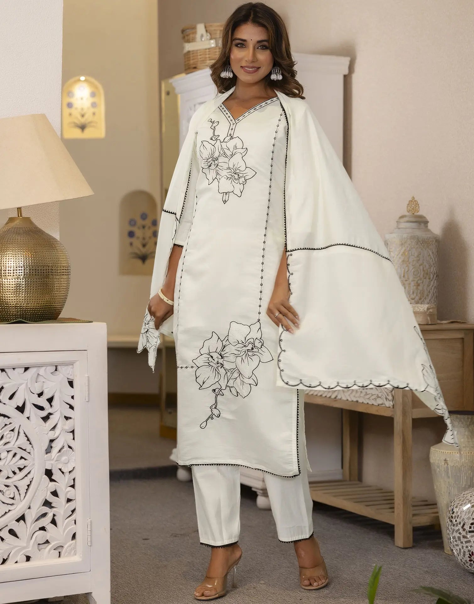Silk Blend Embroidered Straight 3 Piece Kurta Set