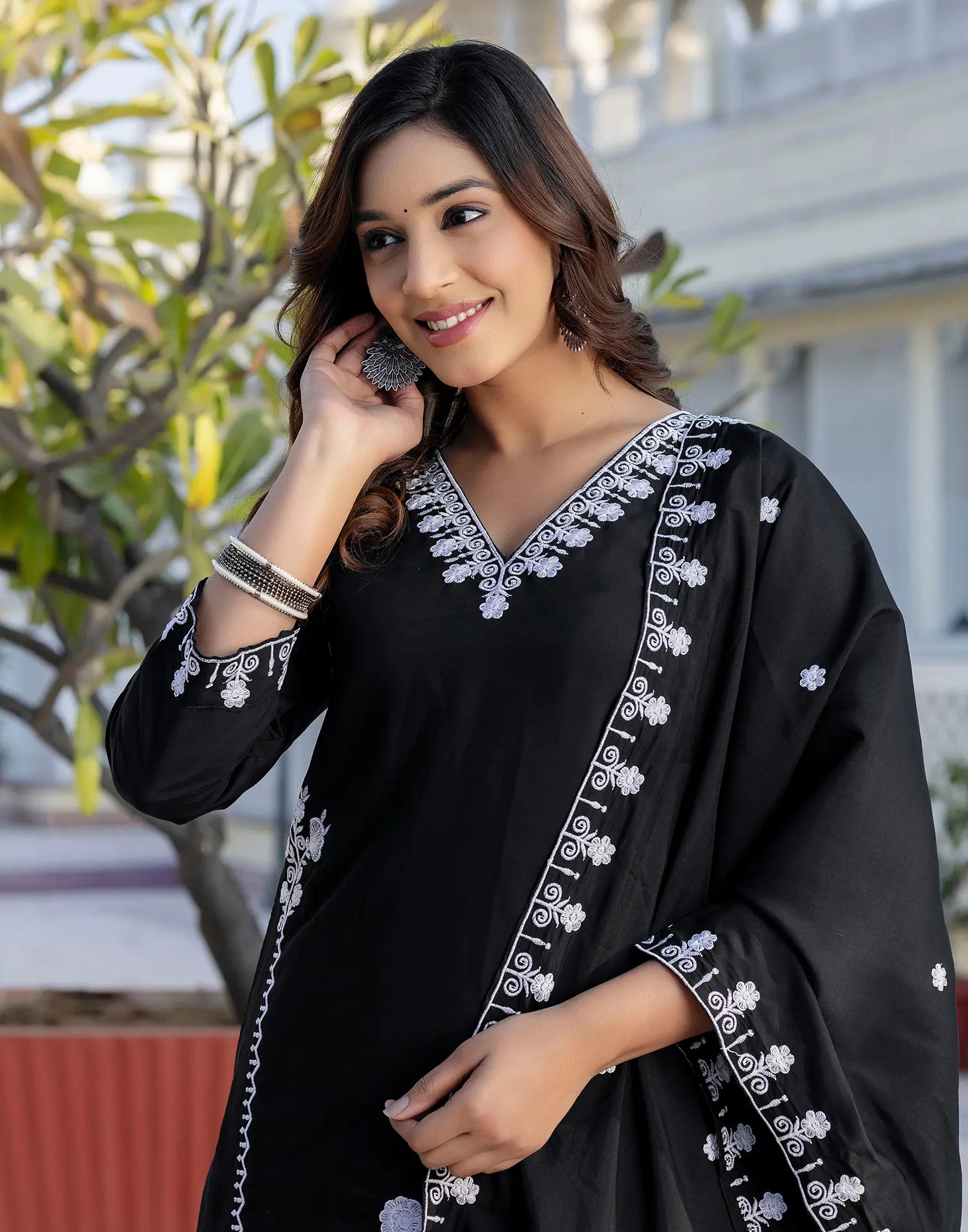Silk Blend Embroidered Straight 3 Piece Kurta Set