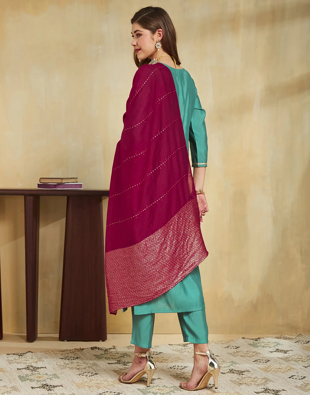 Silk Blend Embroidered Straight 3 Piece Kurta Set