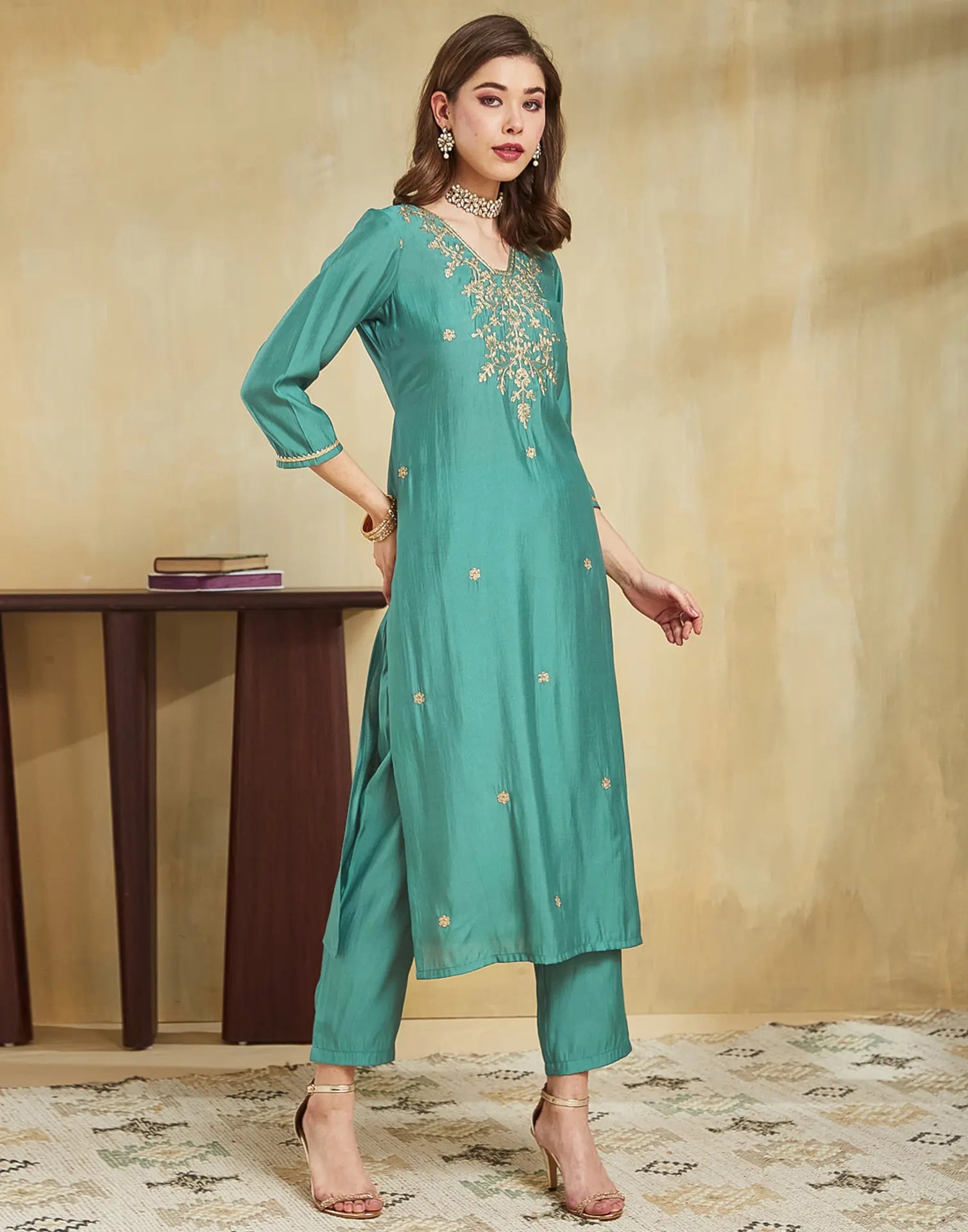 Silk Blend Embroidered Straight 3 Piece Kurta Set
