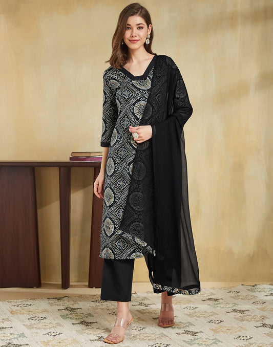 Crepe Printed Straight 3 Piece Kurta Set