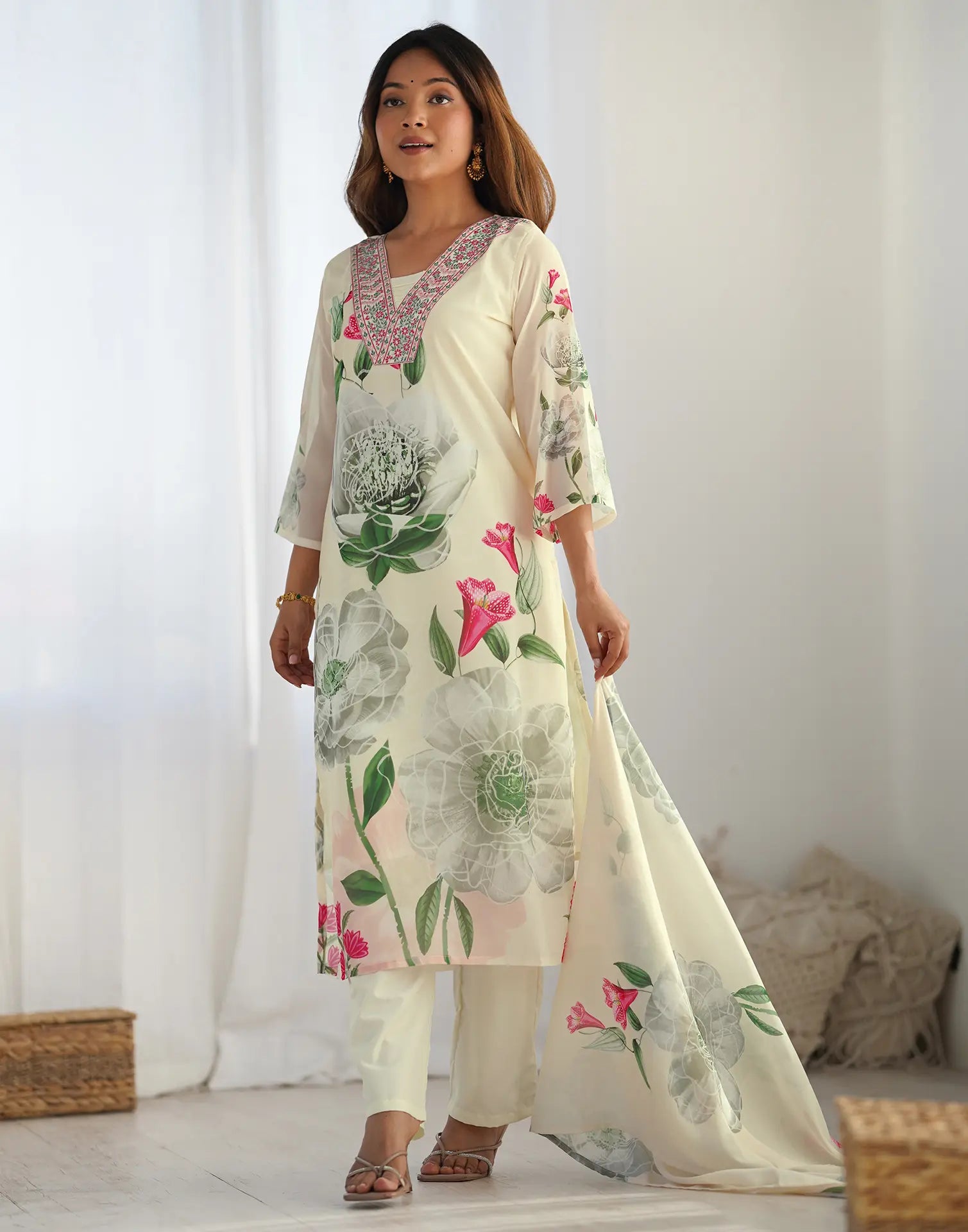 Georgette Floral Print Straight 3 Piece Kurta Set