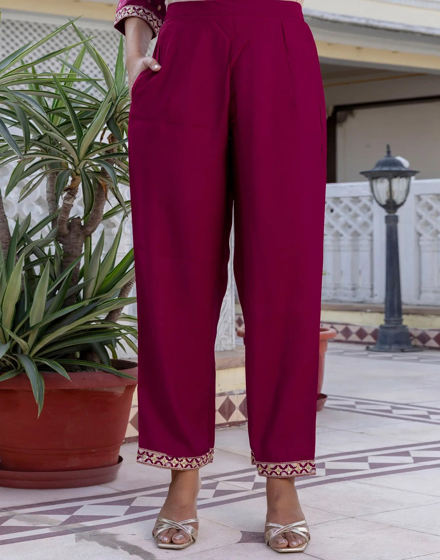 Chanderi Butti Embroidered Straight 3 Piece Kurta Set