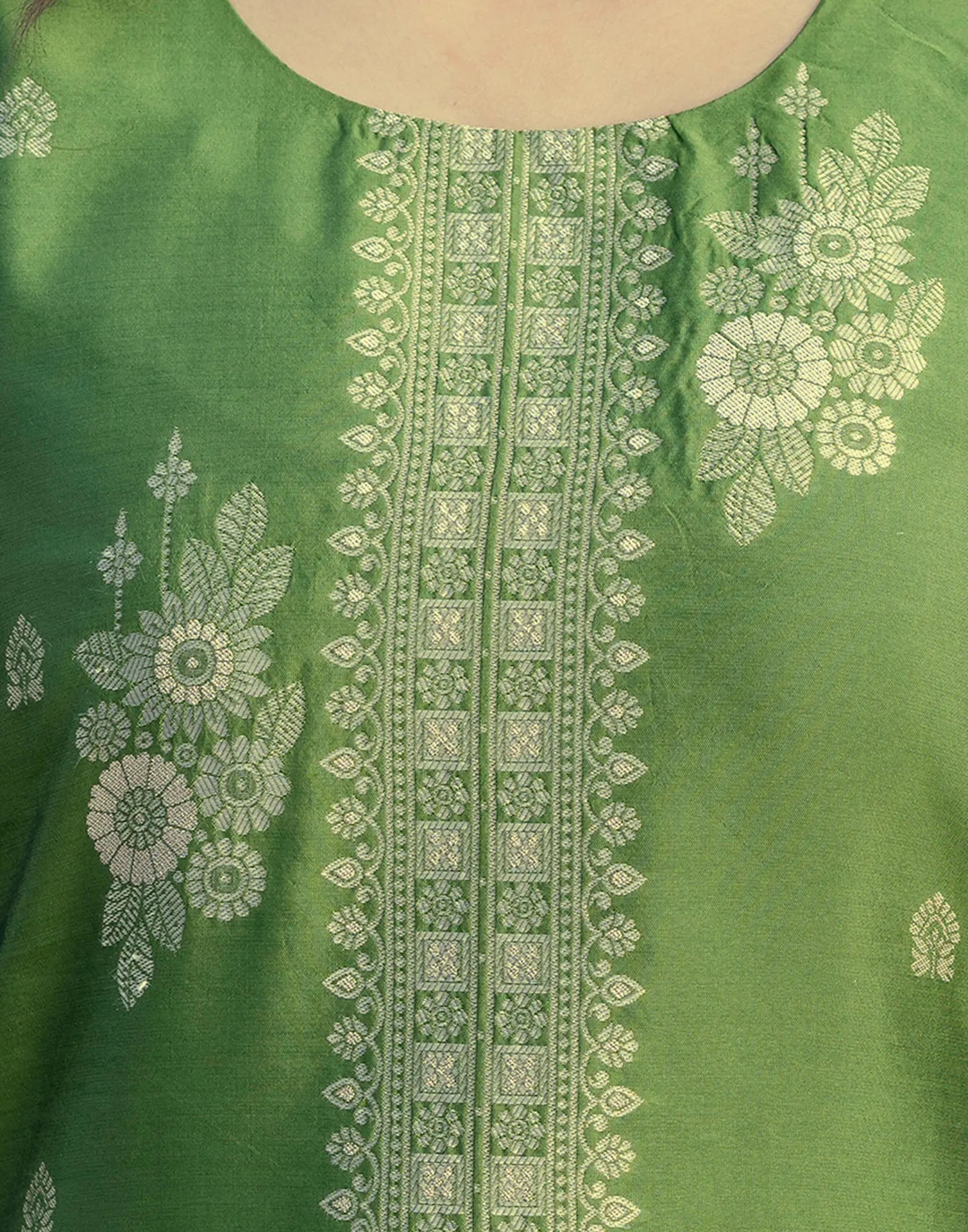 Silk Blend Woven Woven Straight 3 Piece Kurta Set