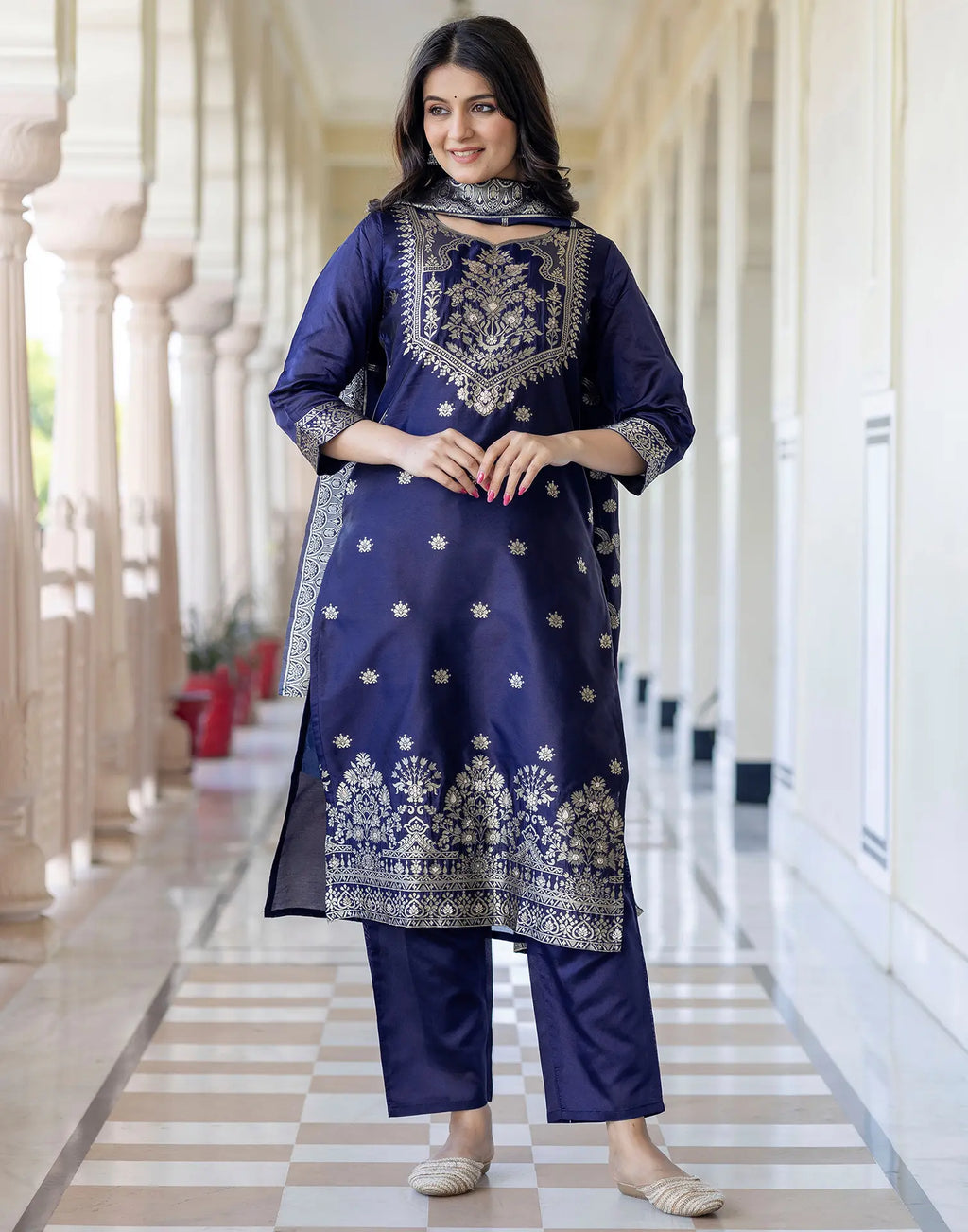 Silk Blend Woven Woven Straight 3 Piece Kurta Set