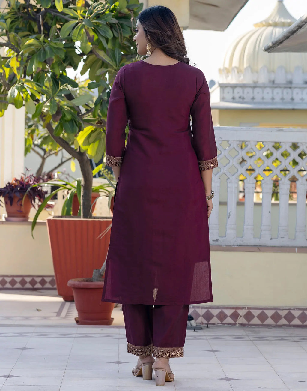 Silk Blend Woven Woven Straight 3 Piece Kurta Set