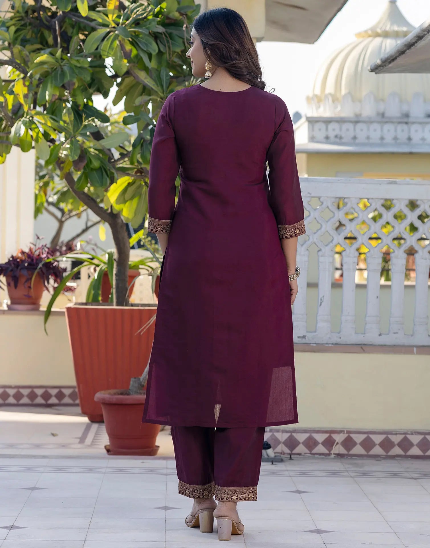 Silk Blend Woven Woven Straight 3 Piece Kurta Set