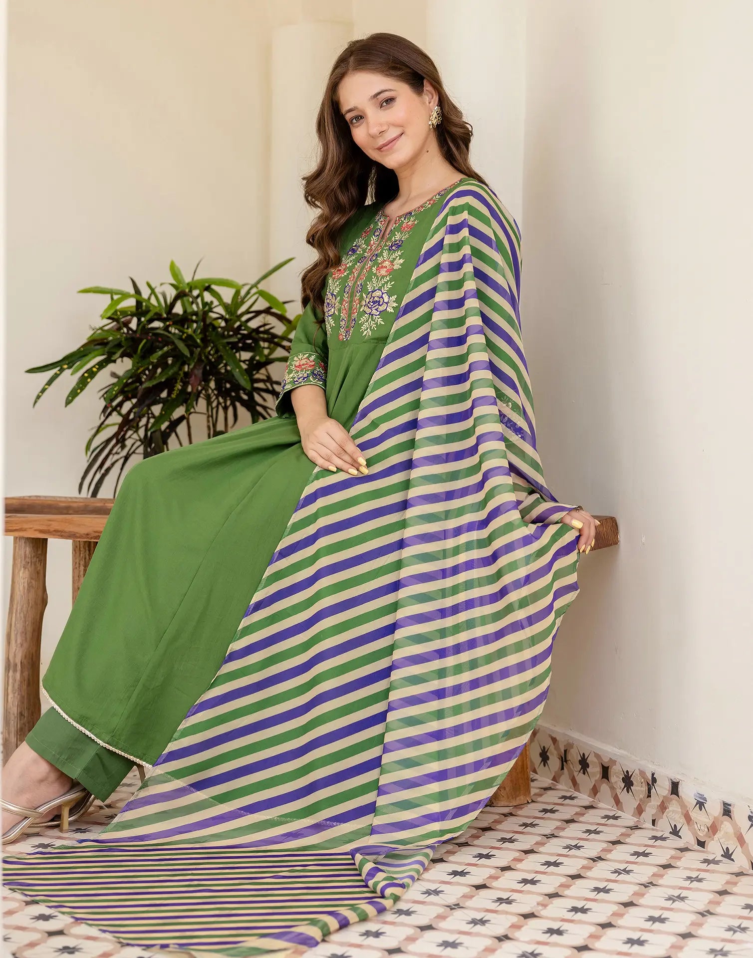 Poly Chinnon Embroidered Anarkali 3 Piece Kurta Set