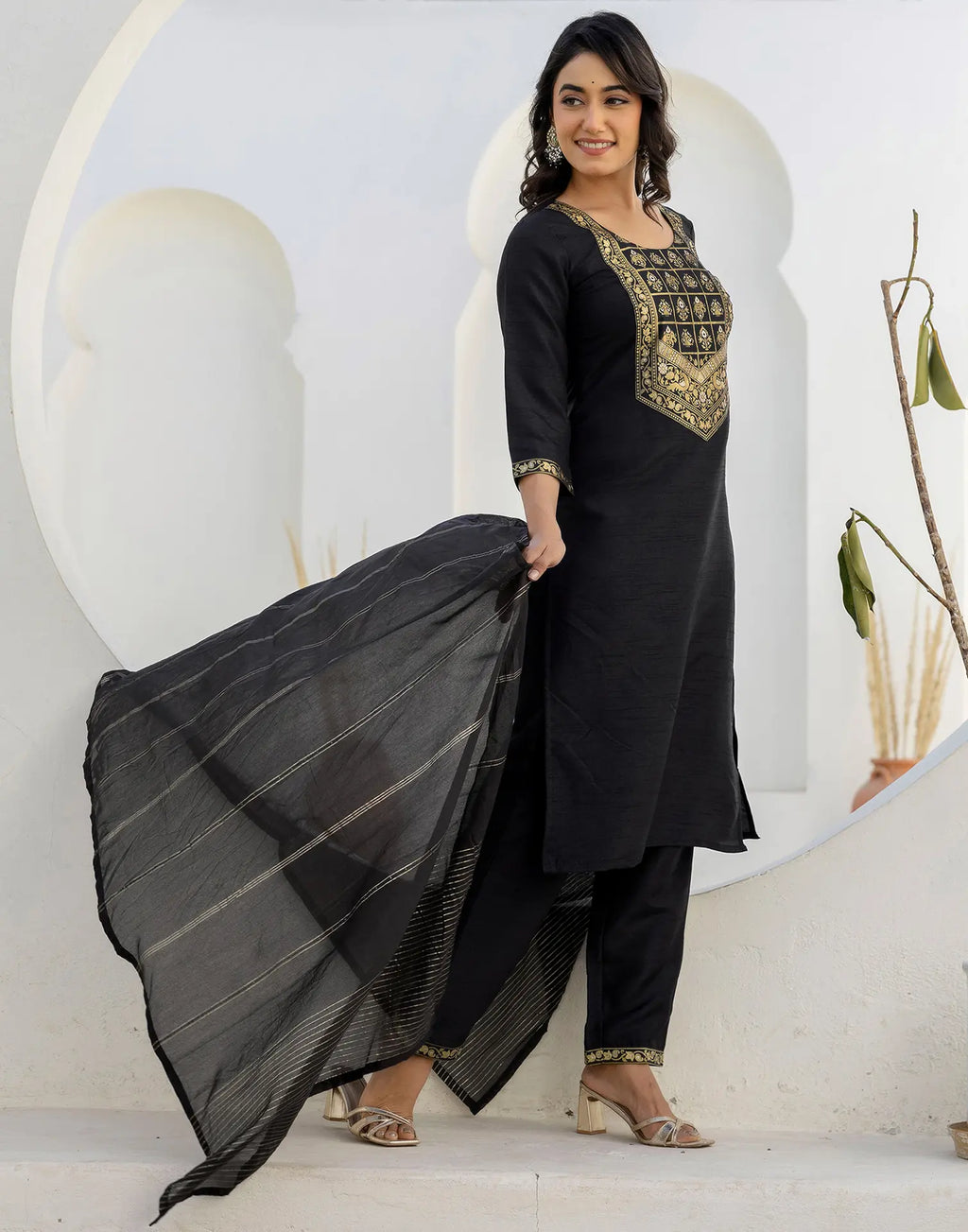 Silk Blend Woven Straight 3 Piece Kurta Set