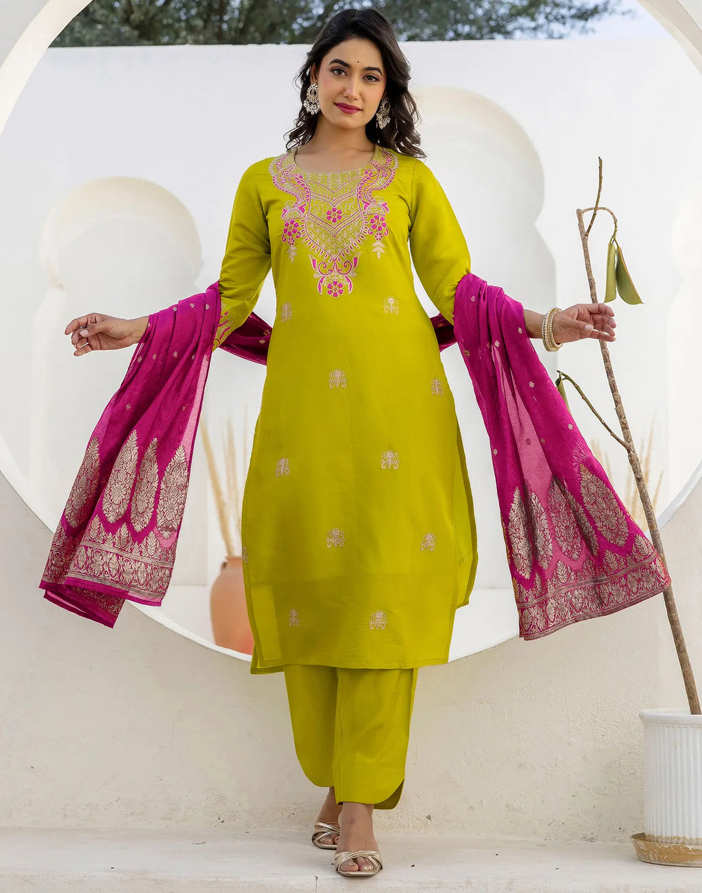 Silk Blend Embroidered Straight 3 Piece Kurta Set