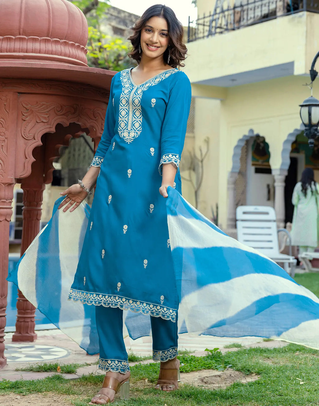 Rayon Embroidered Straight 3 Piece Kurta Set