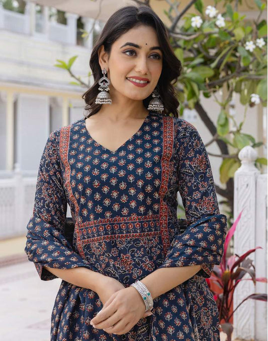 Navy Blue Silk Printed V Neck 3/4 Sleeve Straight Kurta Set With Pant & Dupatta