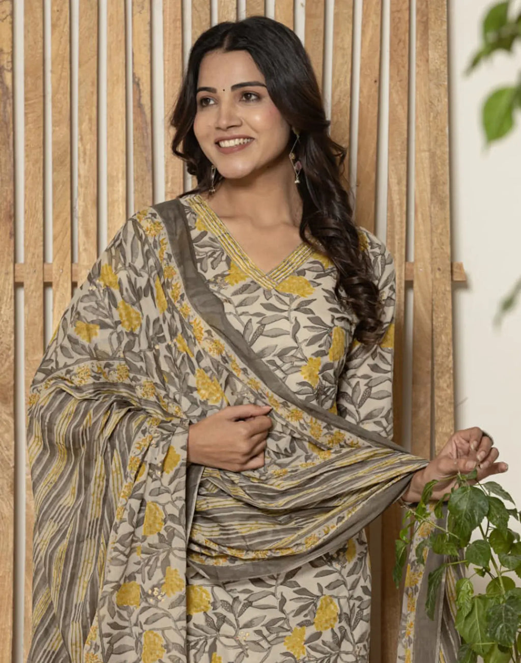 Viscose Rayon Foil Print Straight 3 Piece Kurta Set