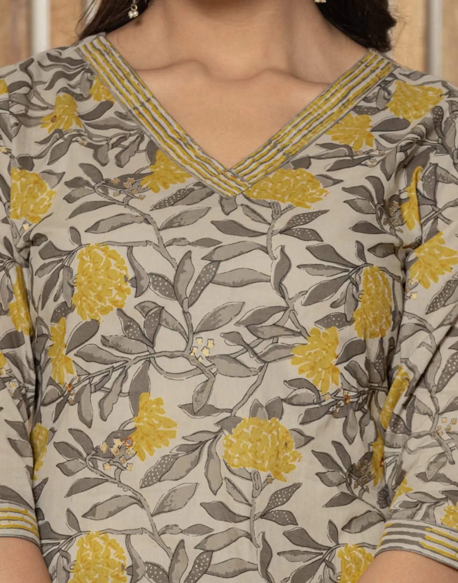 Viscose Rayon Foil Print Straight 3 Piece Kurta Set