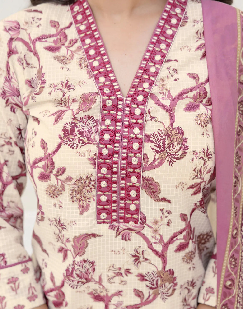 Viscose Rayon Embroidered Straight 3 Piece Kurta Set