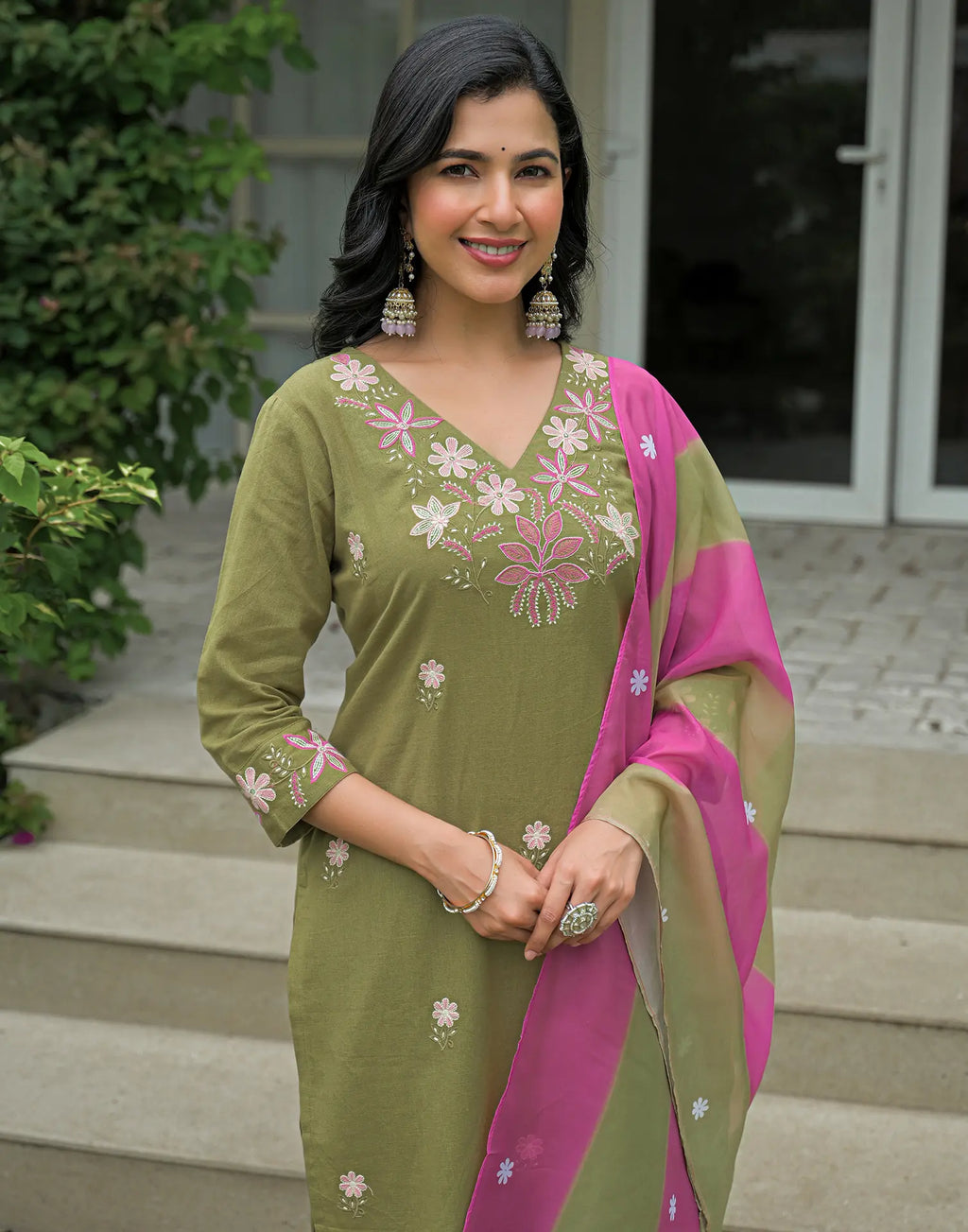 Silk Blend Embroidered Straight 3 Piece Kurta Set