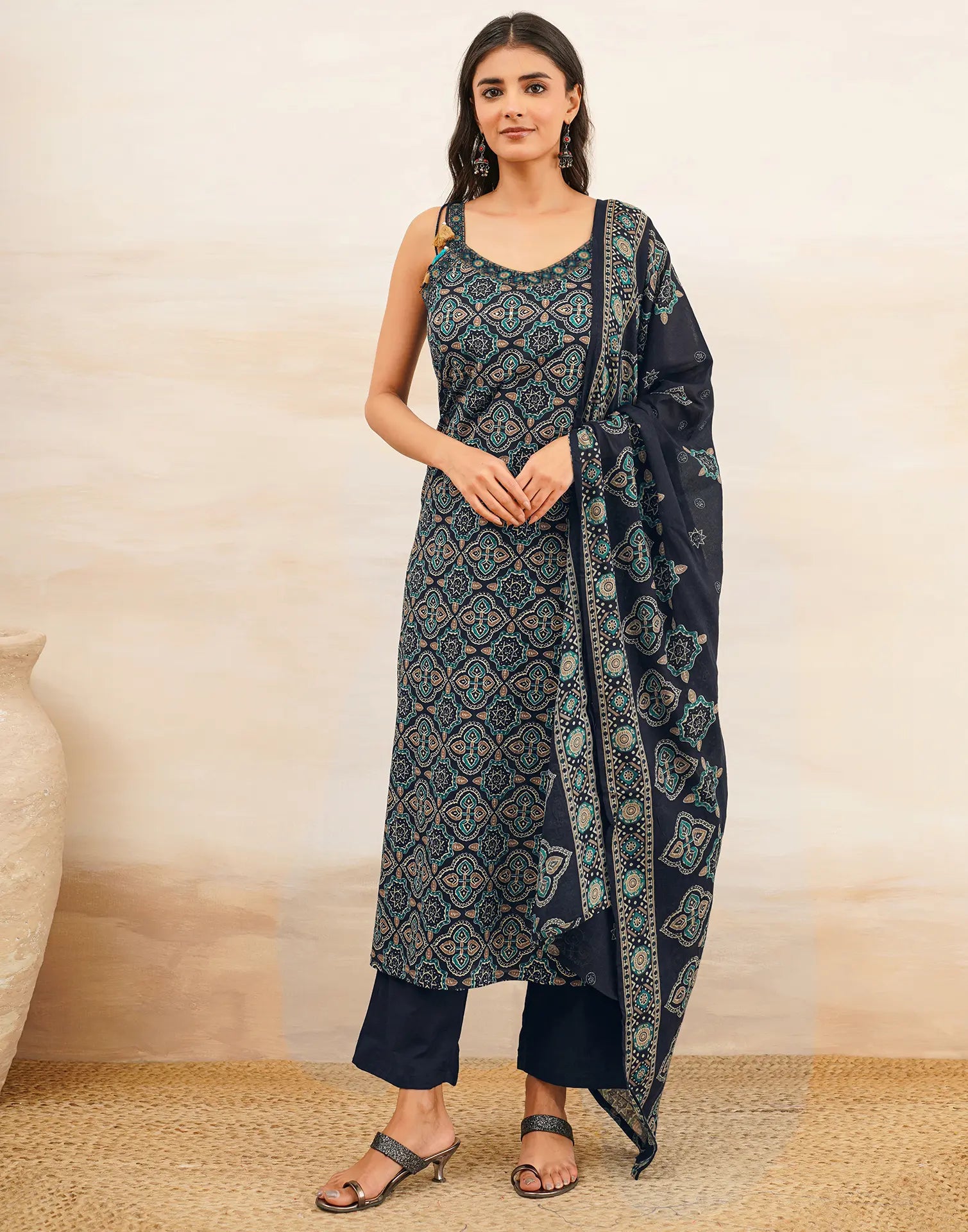 Skylee Cotton Printed Straight 3 Piece Kurta Set For Woman