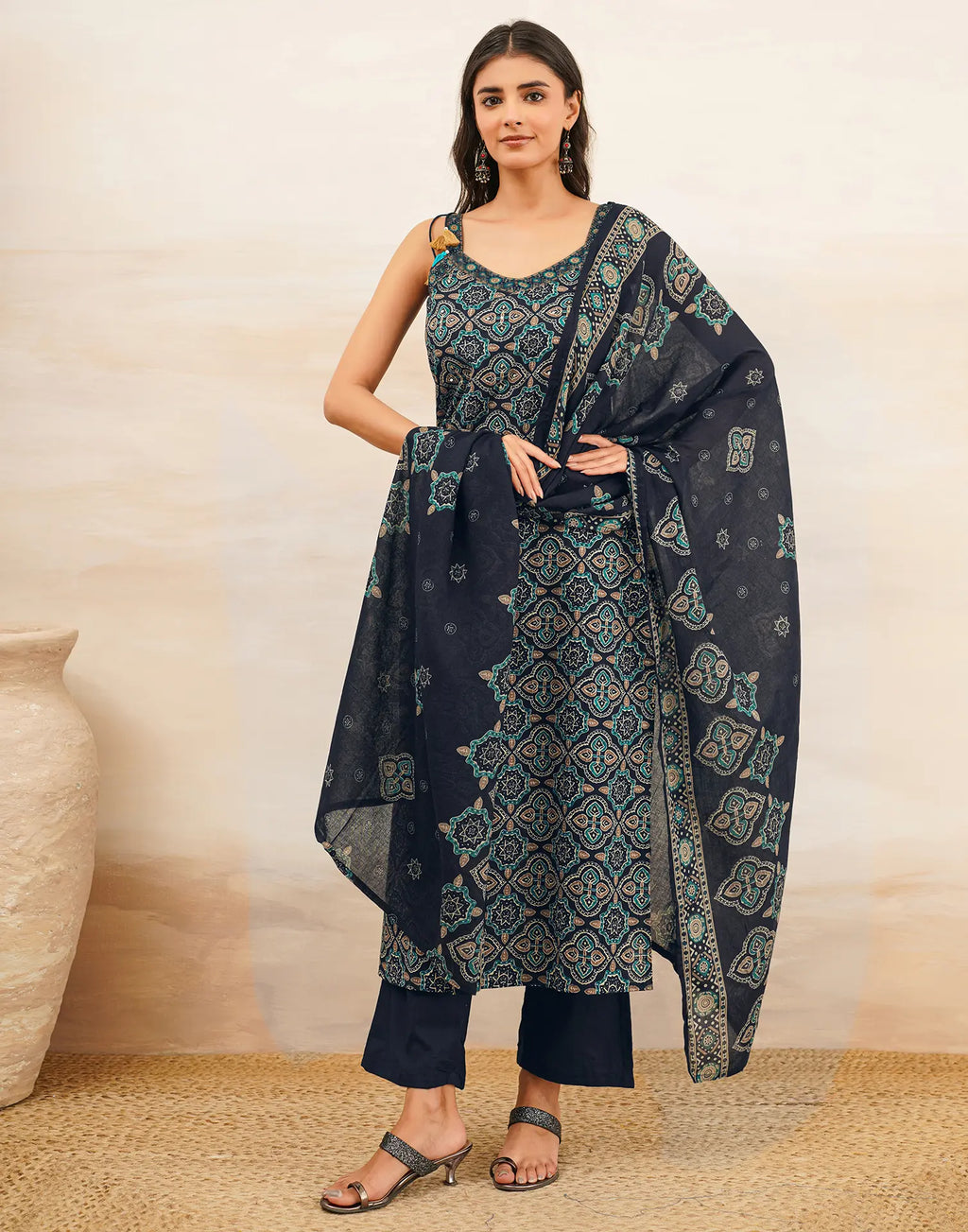 Skylee Cotton Printed Straight 3 Piece Kurta Set For Woman