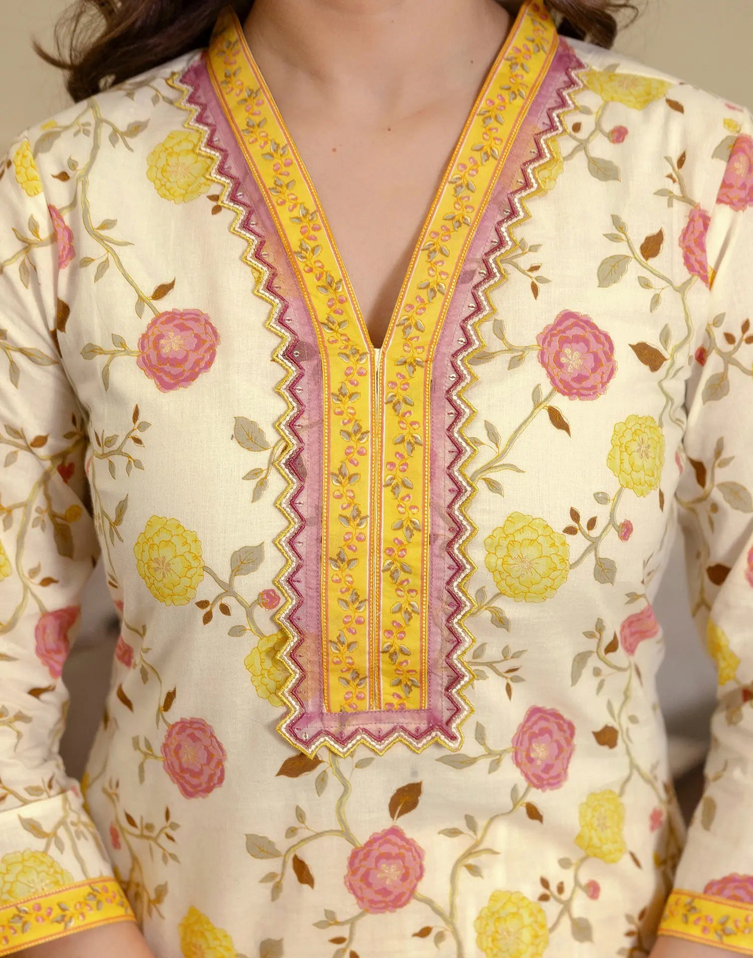 Viscose Rayon Floral Print Straight 3 Piece Kurta Set