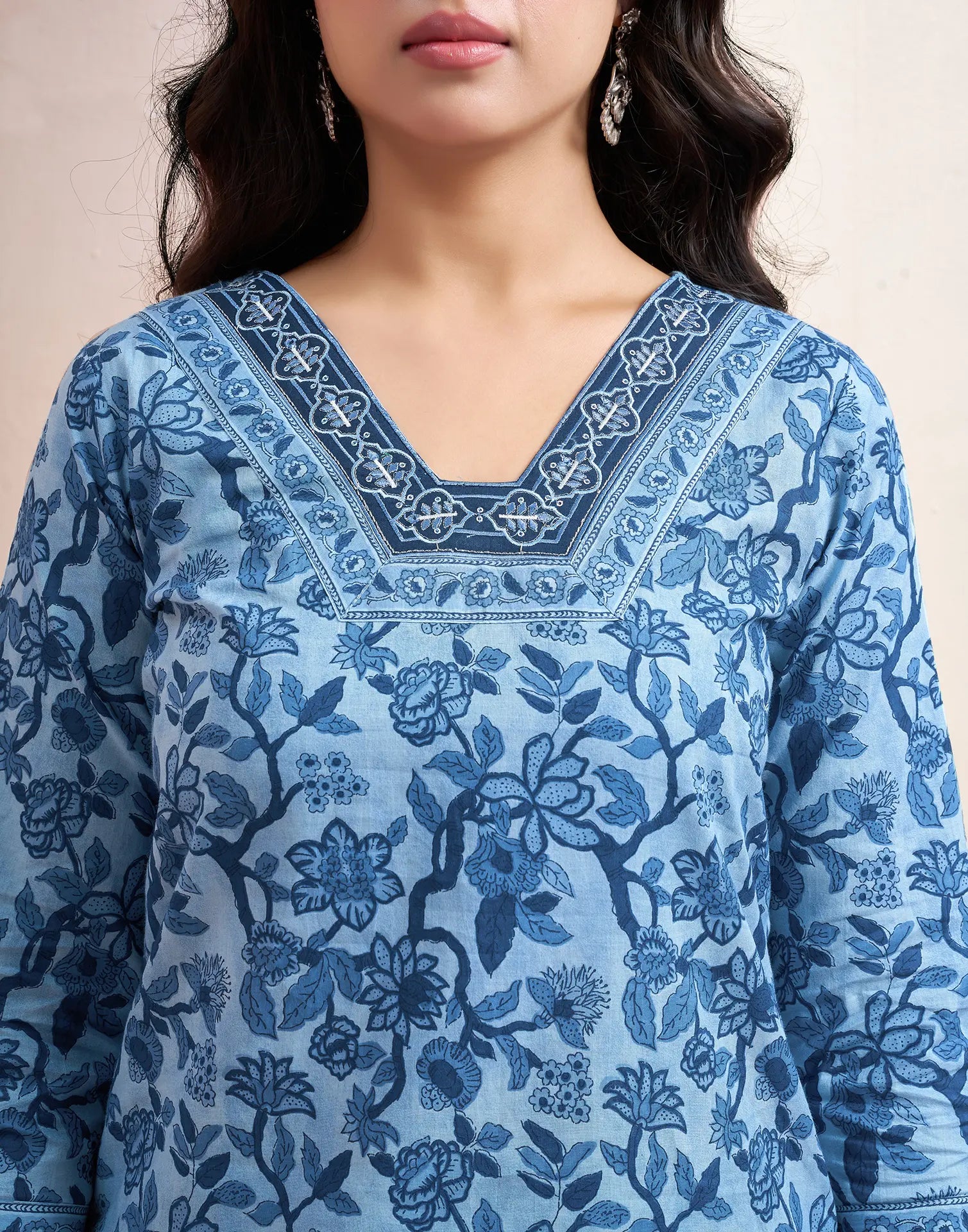 Viscose Rayon Embroidered Straight 3 Piece Kurta Set