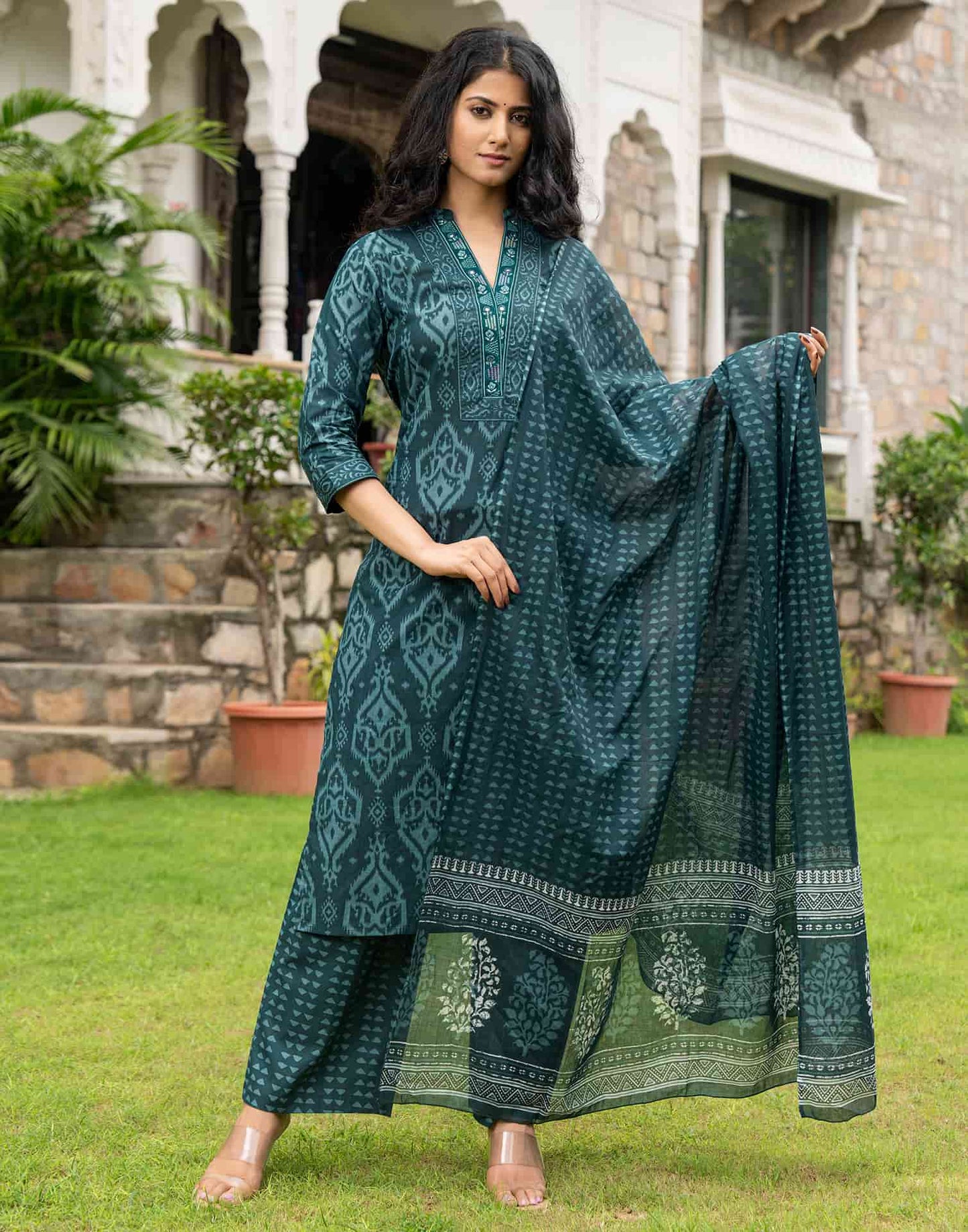Cotton Straight Embroidery Mandarin Collar Kurta with Pant & Dupatta