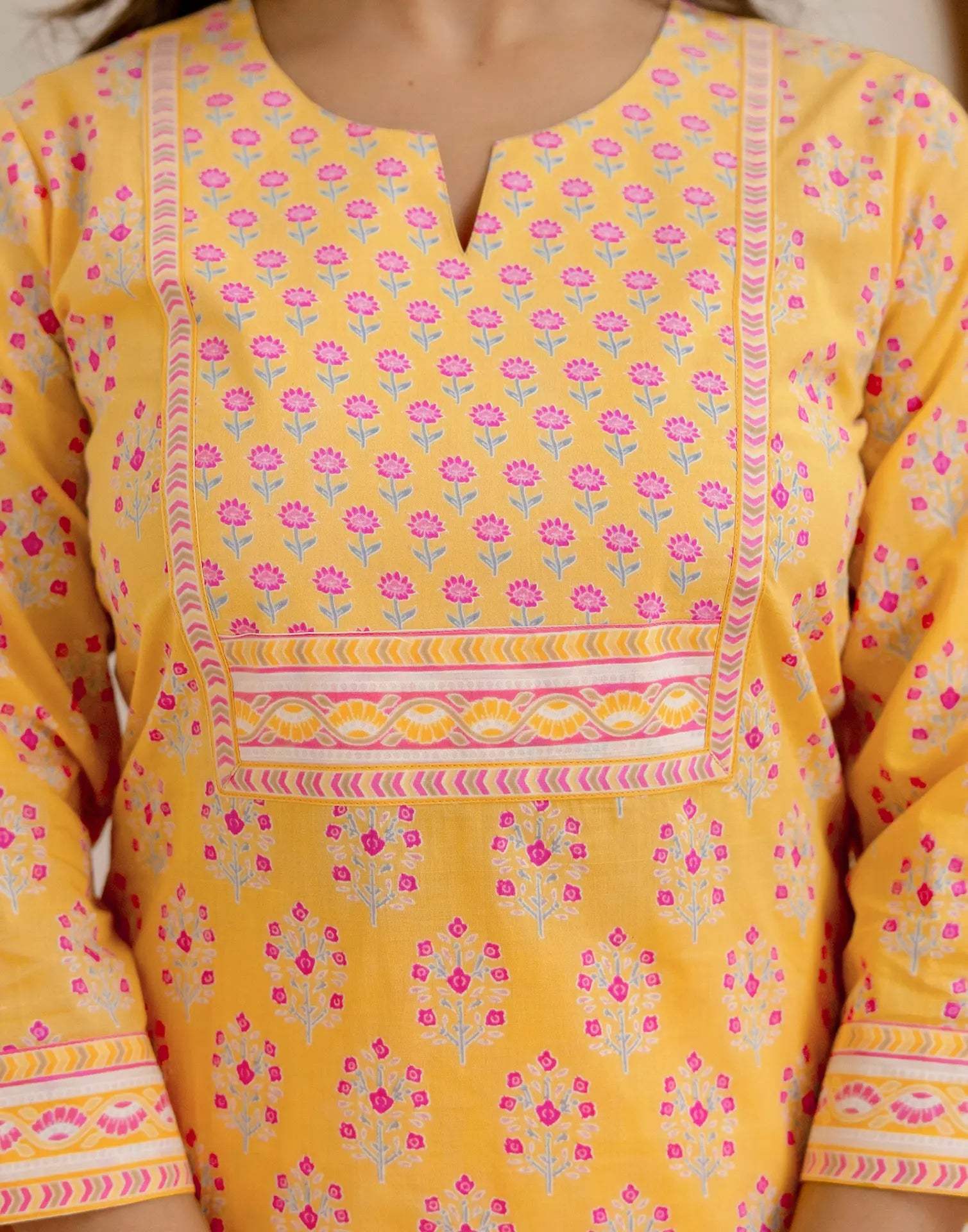 Viscose Rayon Floral Print Straight 3 Piece Kurta Set
