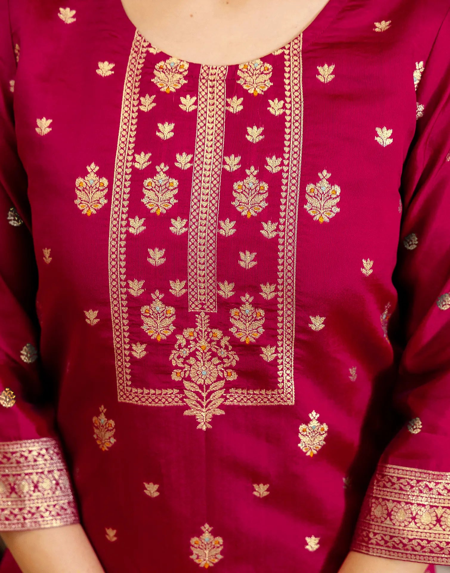 Silk Blend Woven Woven Straight 3 Piece Kurta Set