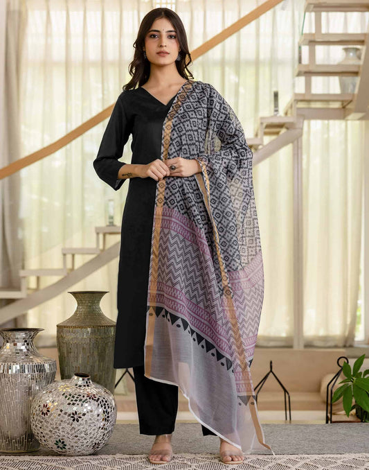 Cotton Blend Dyed Straight Kurta with Pant & Dupatta
