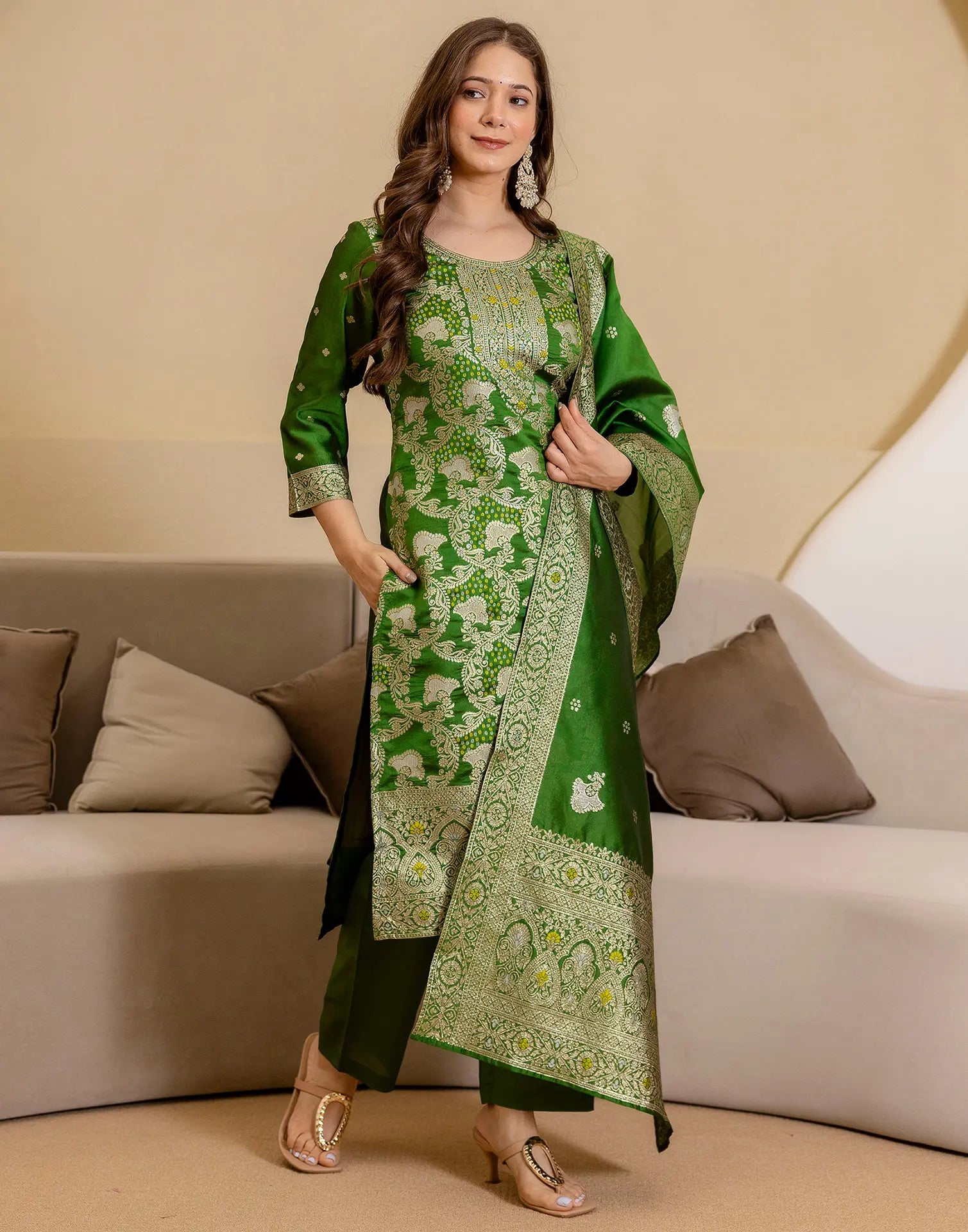 Silk Blend Woven Woven Straight 3 Piece Kurta Set
