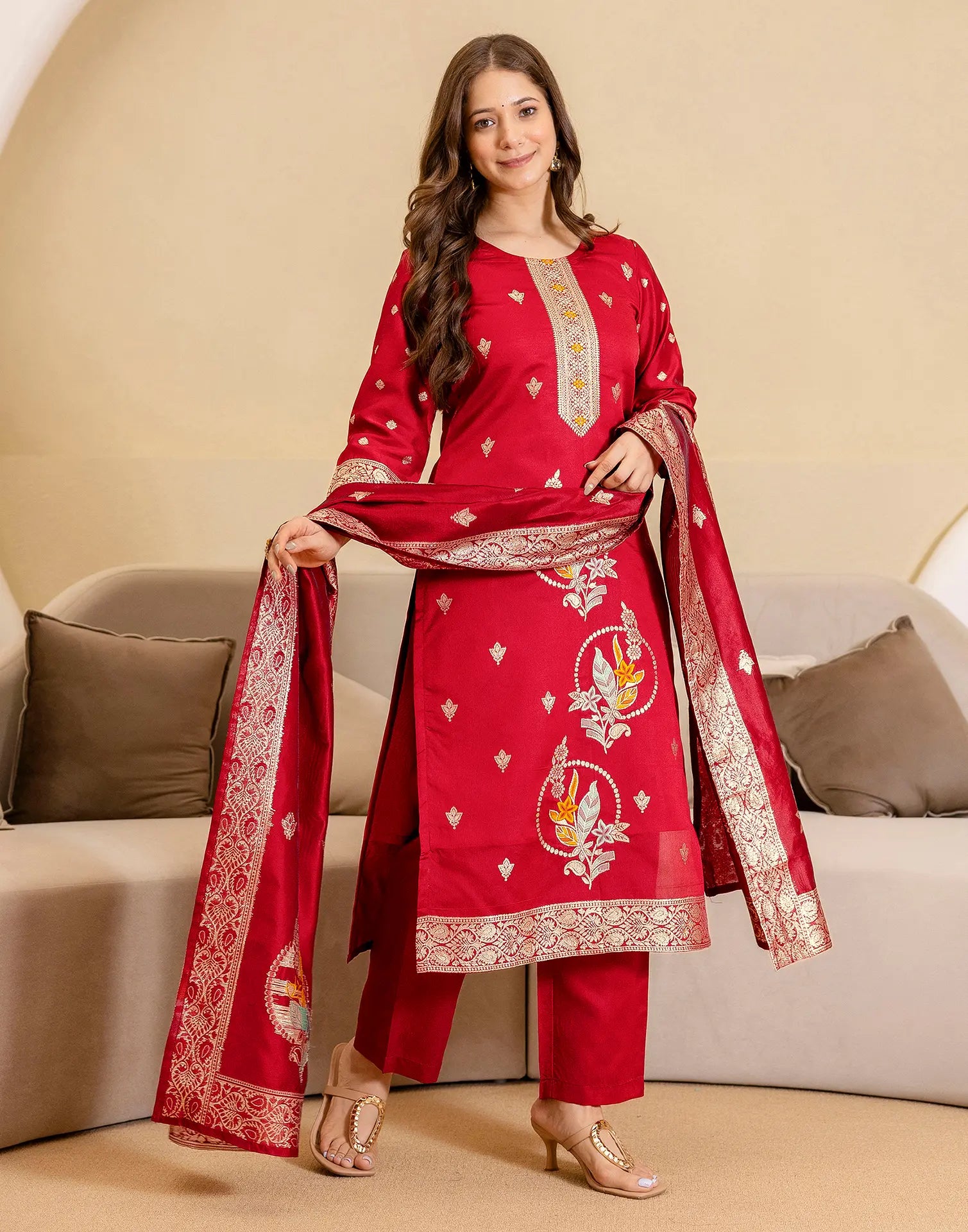 Skylee Taffeta Woven Straight 3 Piece Kurta Set For Woman