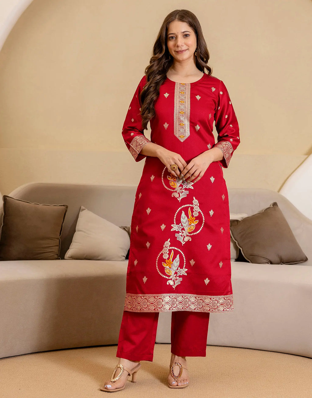 Skylee Taffeta Woven Straight 3 Piece Kurta Set For Woman