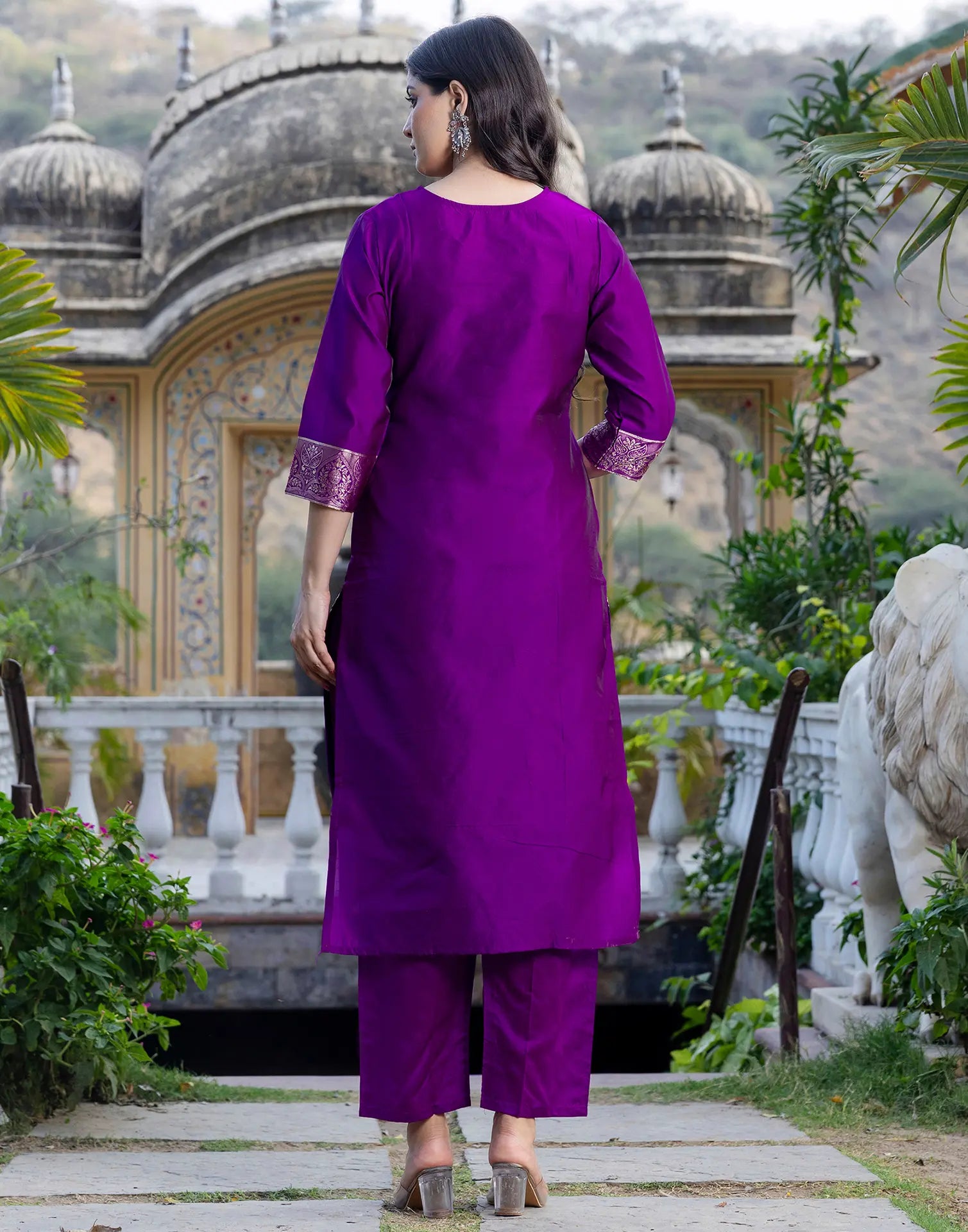 Silk Blend Woven Woven Straight 3 Piece Kurta Set