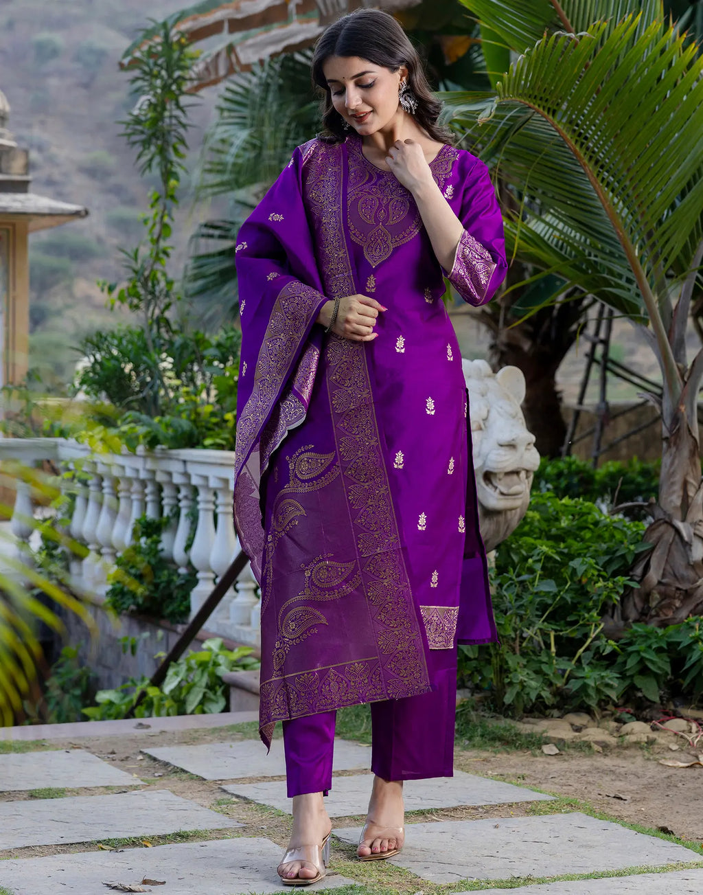 Silk Blend Woven Woven Straight 3 Piece Kurta Set