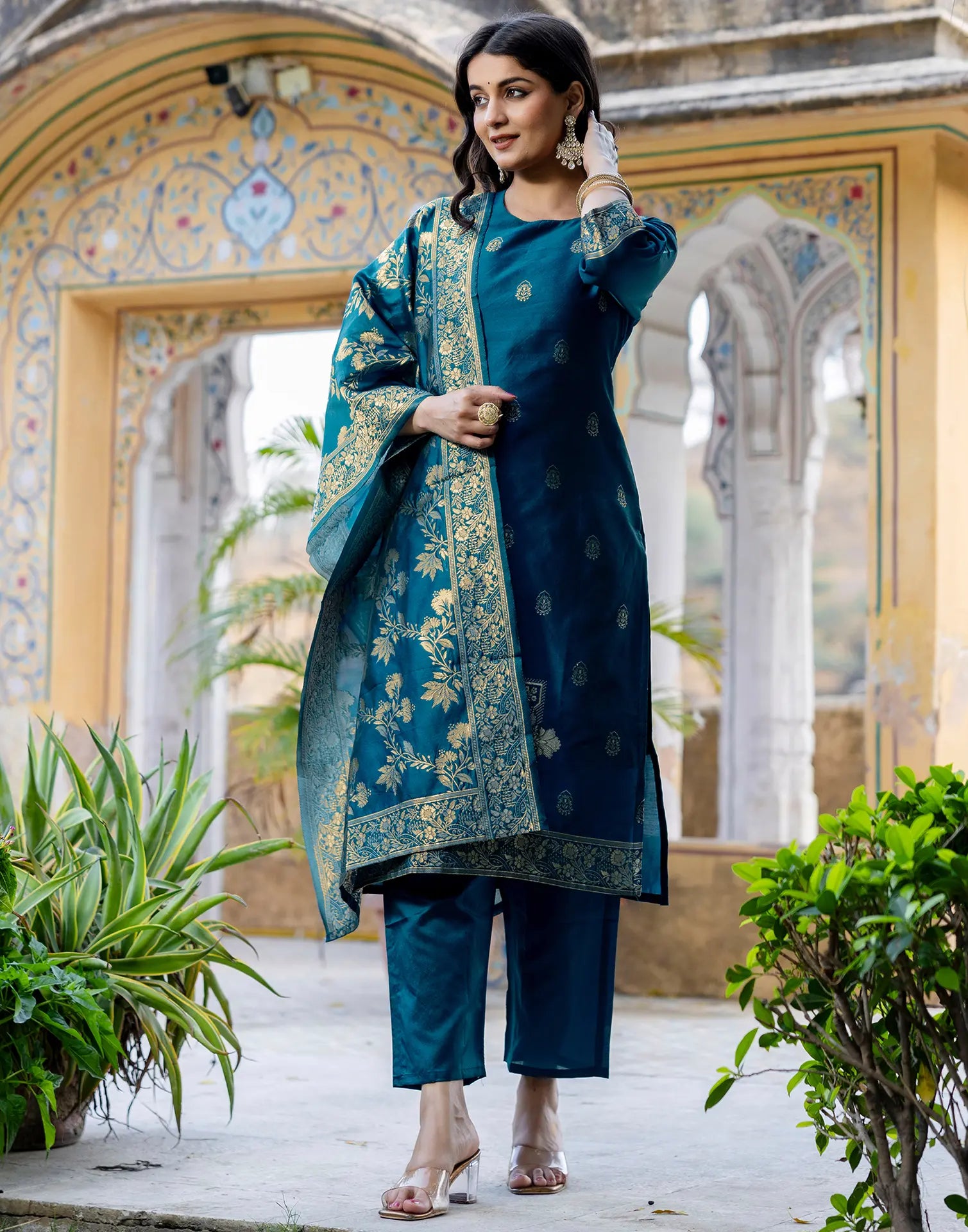 Silk Blend Woven Woven Straight 3 Piece Kurta Set