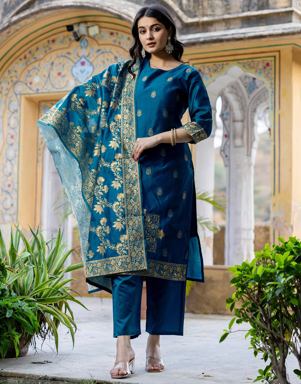 Silk Blend Woven Woven Straight 3 Piece Kurta Set