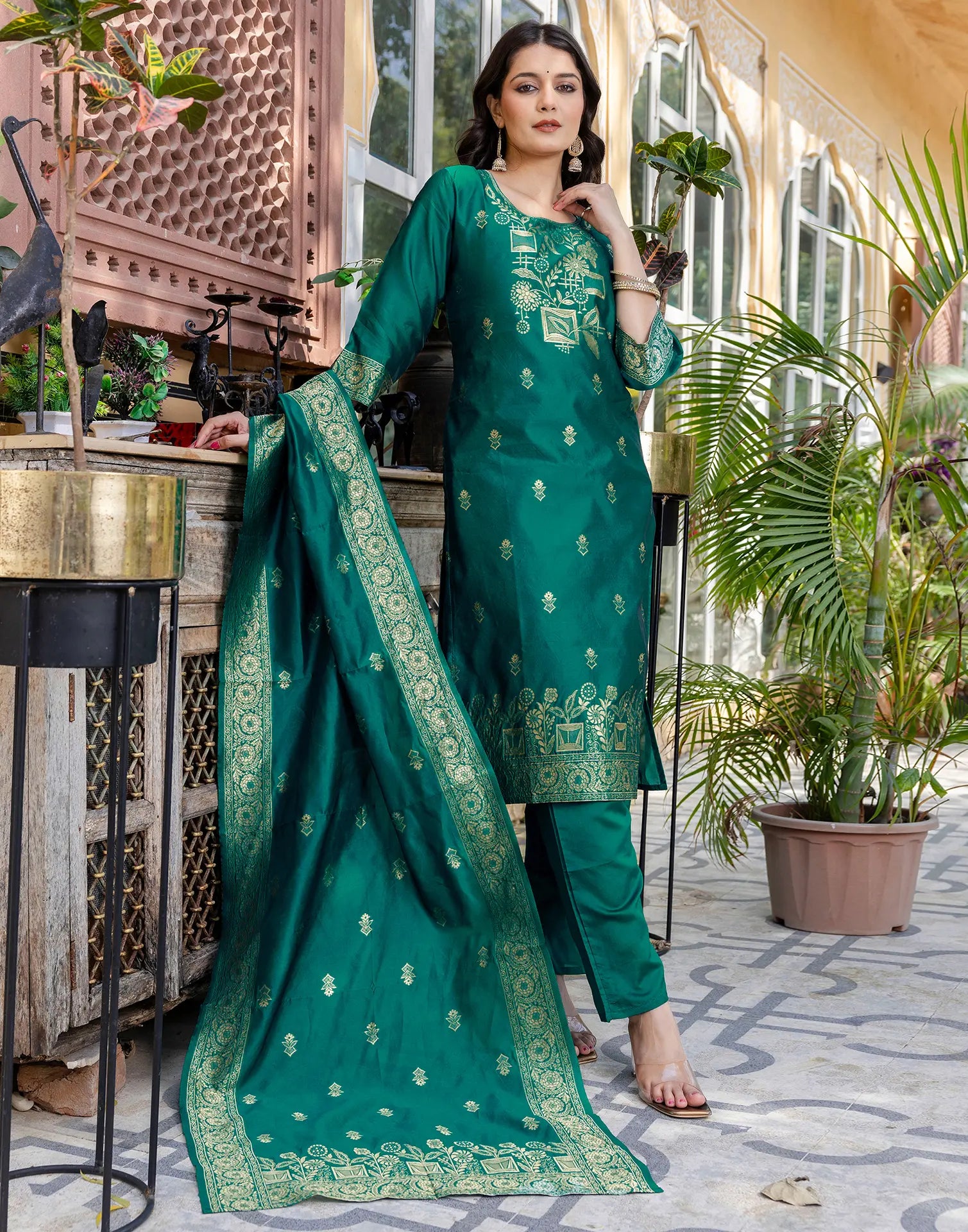 Silk Blend Woven Woven Straight 3 Piece Kurta Set