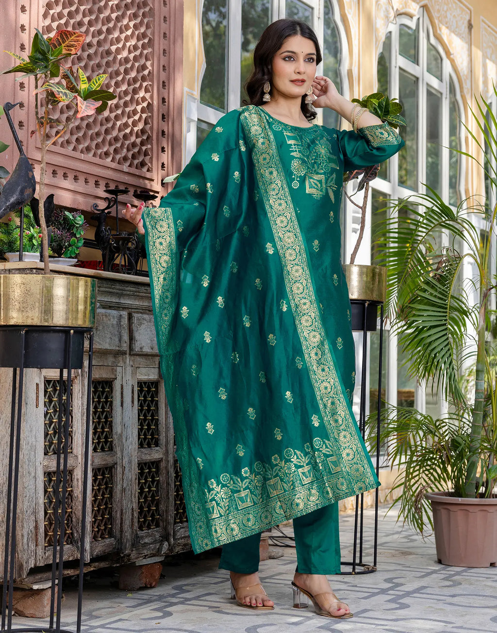 Silk Blend Woven Woven Straight 3 Piece Kurta Set