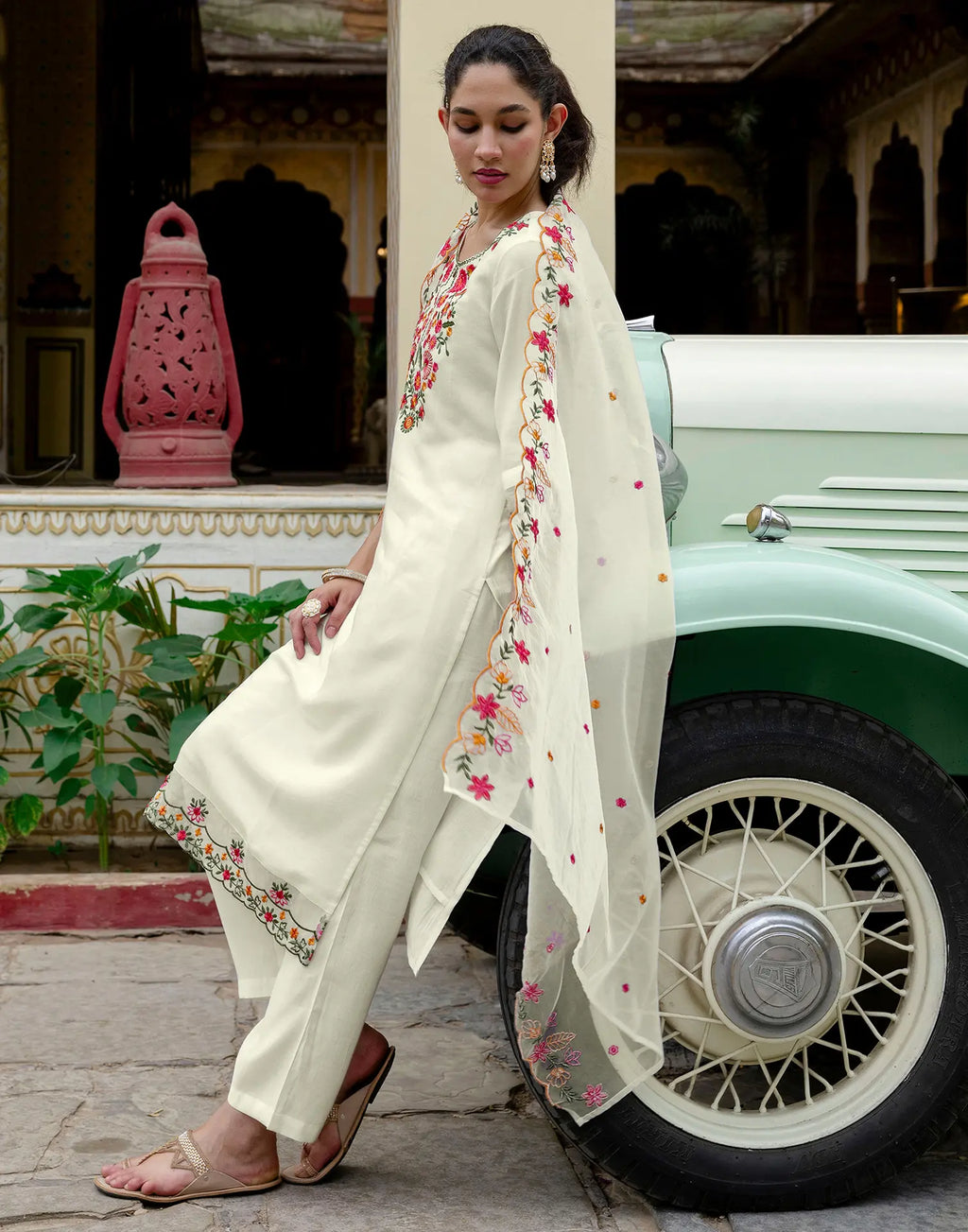 Silk Blend Embroidered Straight 3 Piece Kurta Set