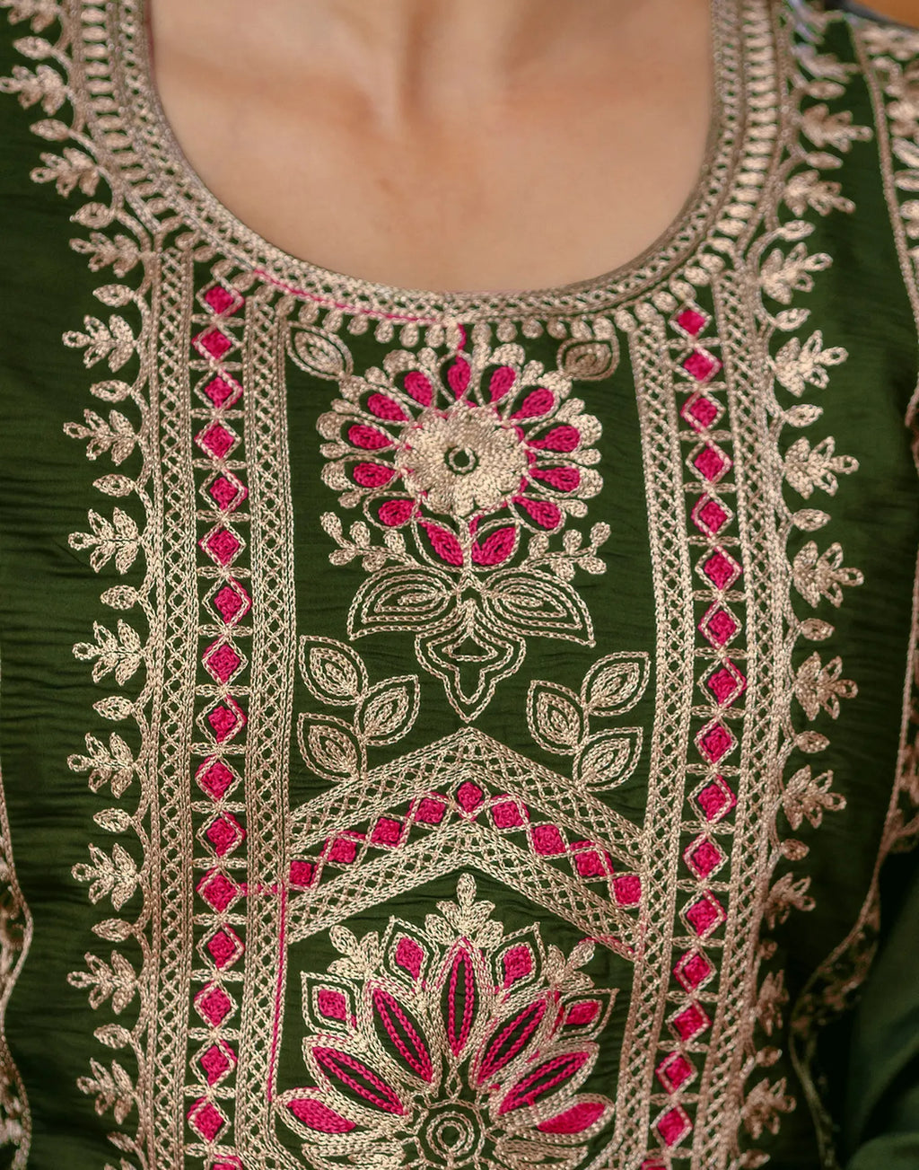 Silk Blend Embroidered Straight 3 Piece Kurta Set