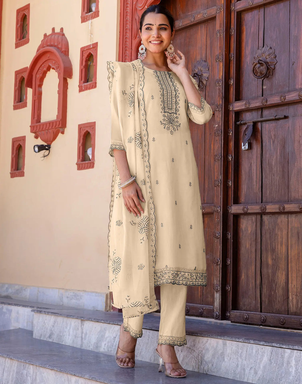Organza Embroidered Straight 3 Piece Kurta Set