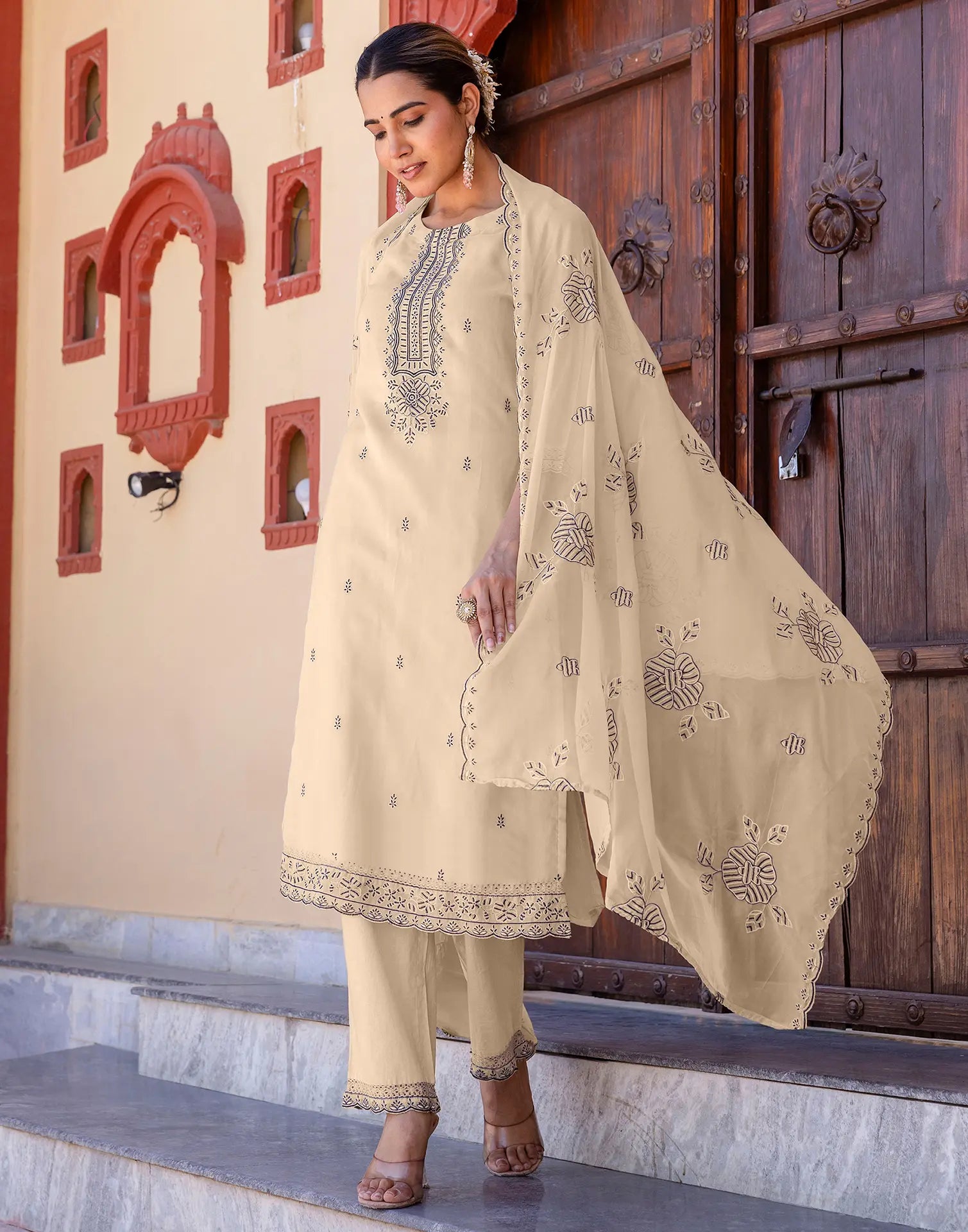 Organza Embroidered Straight 3 Piece Kurta Set