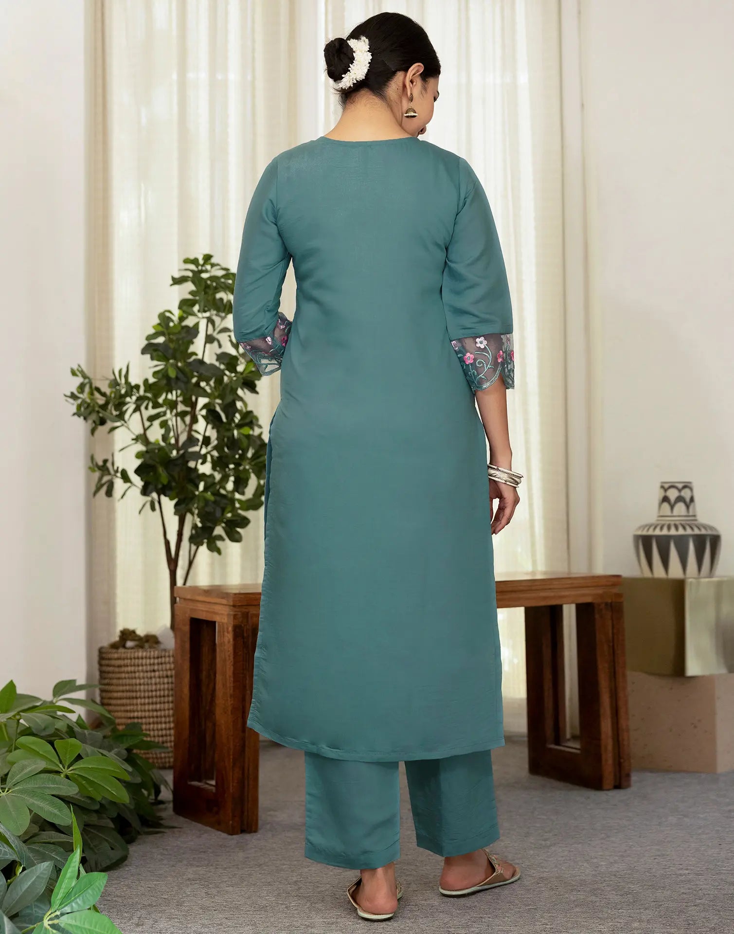 Silk Blend Embroidered Straight 3 Piece Kurta Set