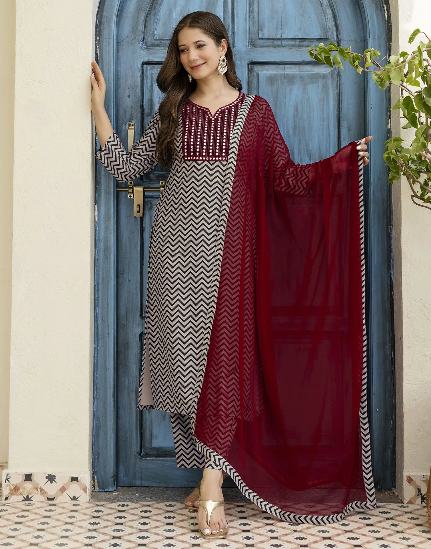 Viscose Rayon Printed Straight 3 Piece Kurta Set